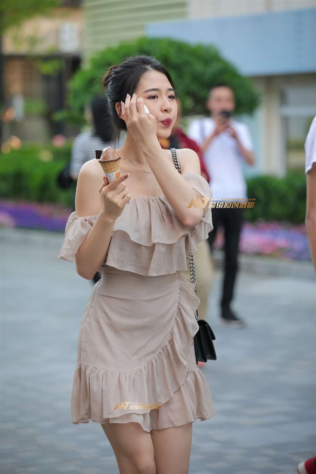 白嫩肌肤 清纯可人的女友-流行馆