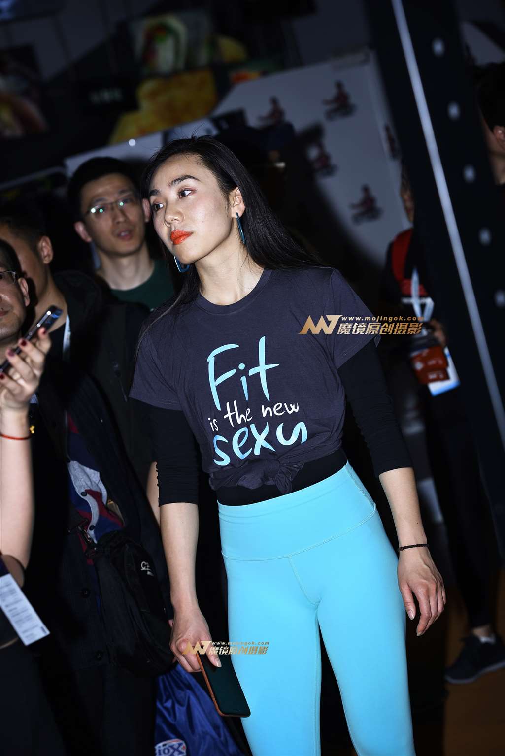 【咔喳赛贴】兰色紧身裤-流行馆