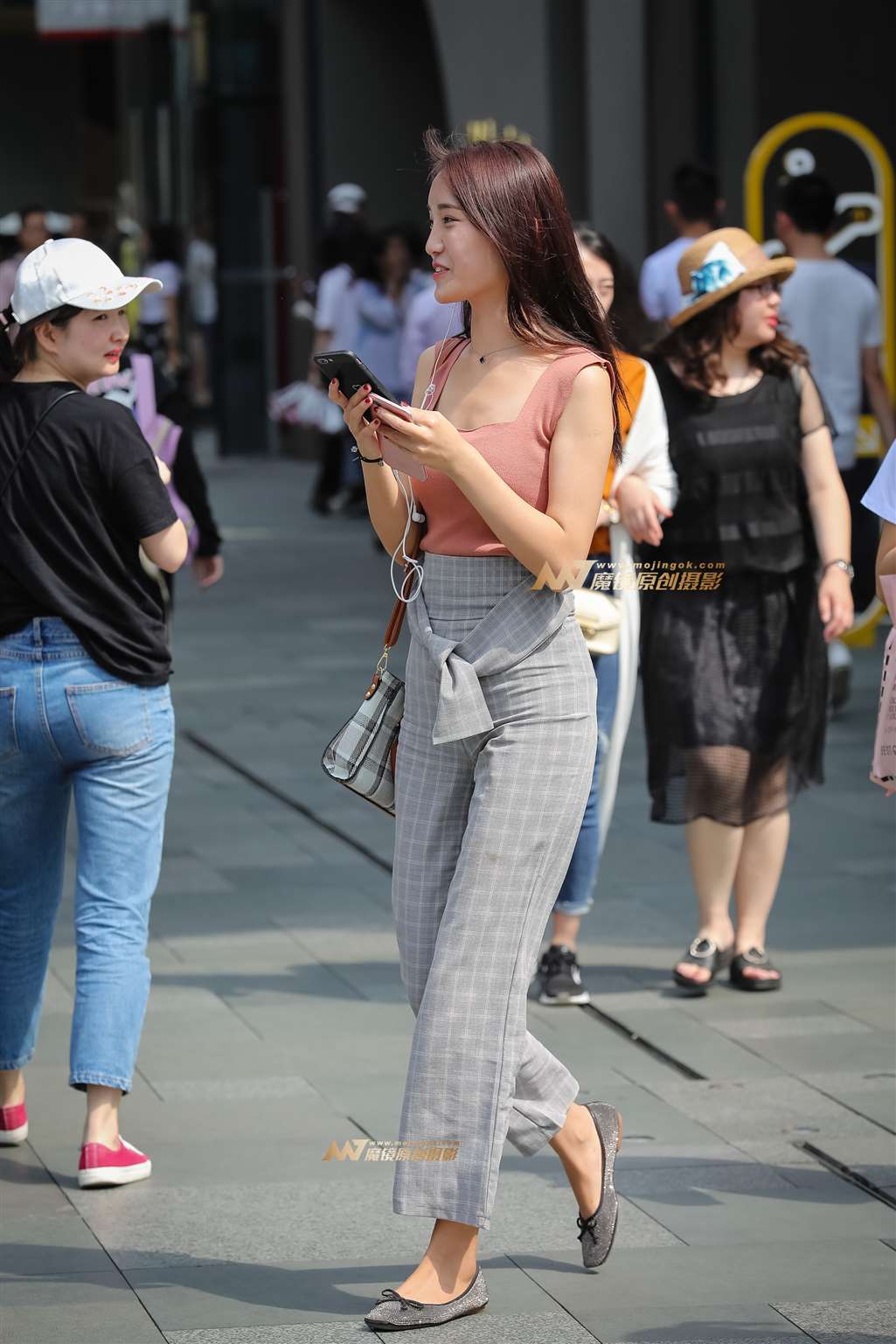 图片[3]-美得很自然 让路人心动-流行馆
