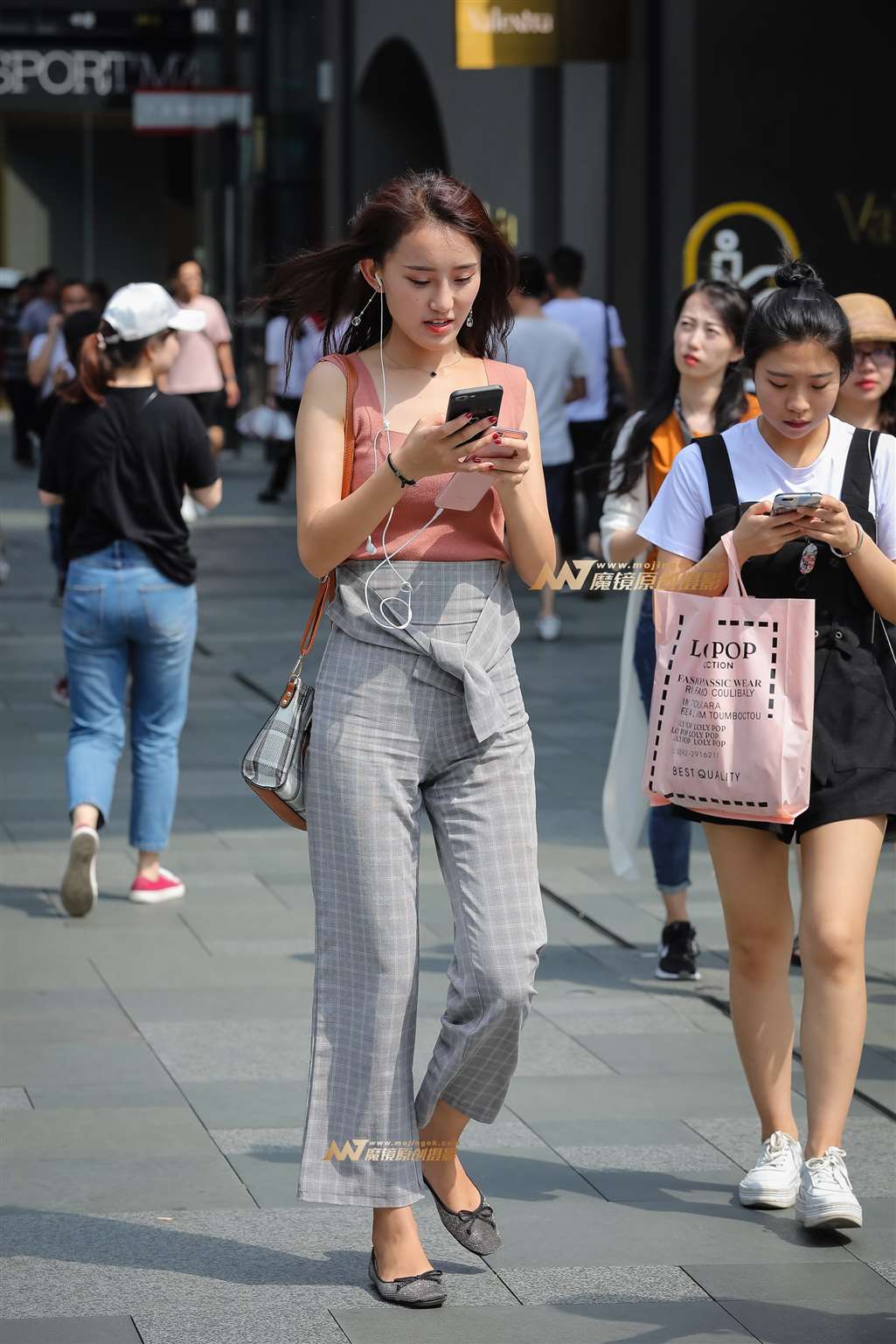 图片[4]-美得很自然 让路人心动-流行馆