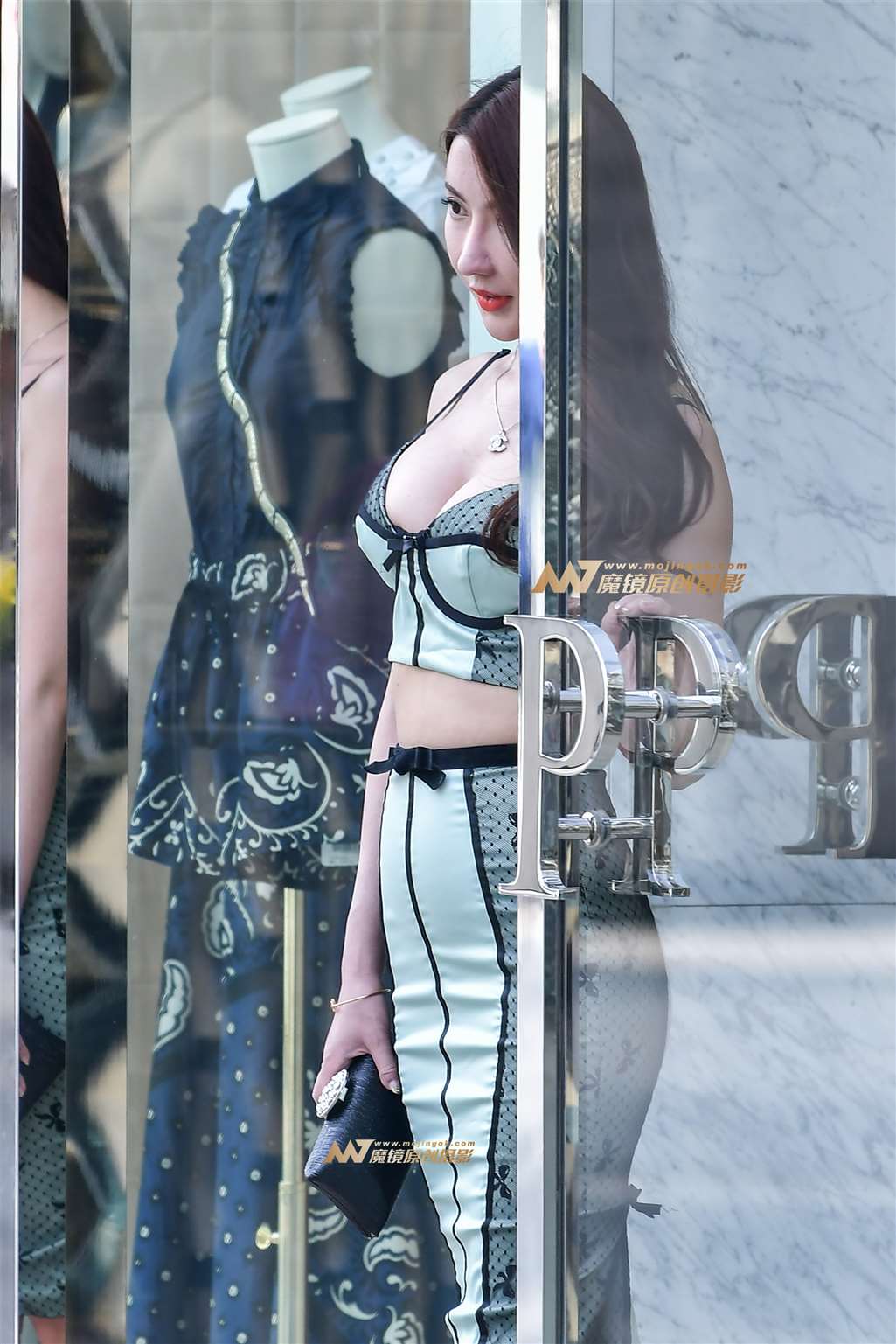 图片[5]-左手倒影赛帖：美胸美臀大美女-流行馆