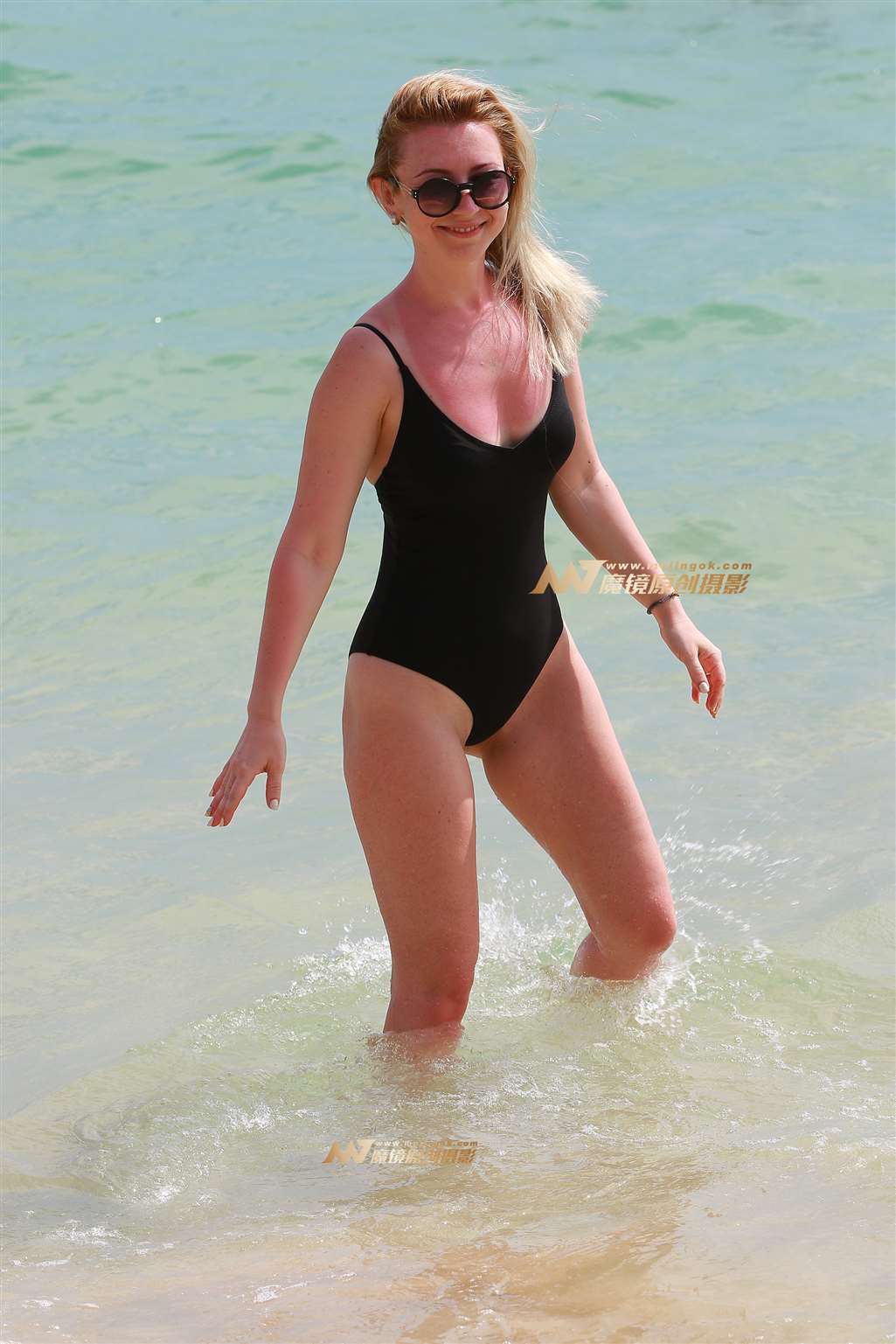 【视觉冲击赛帖】黑色的诱惑 高叉比基尼-流行馆