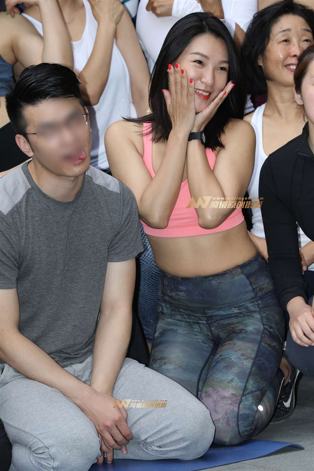 Y001 怦然心动-街拍流行馆