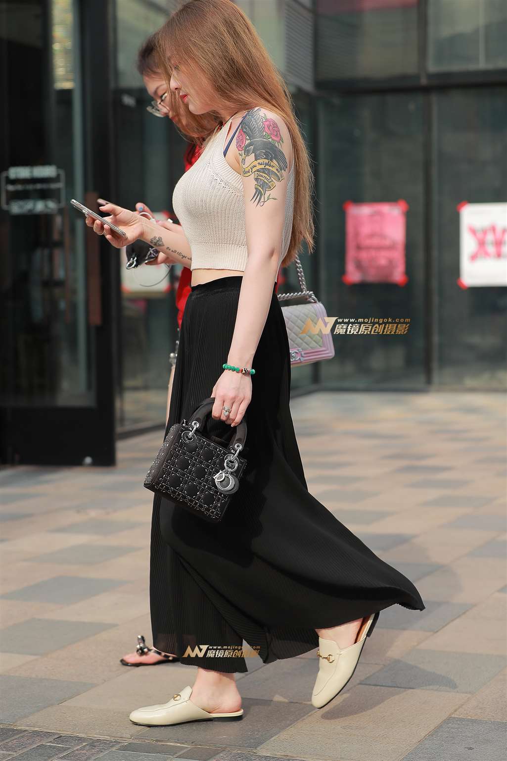 【街拍之魂赛帖】B13、亵渎-流行馆