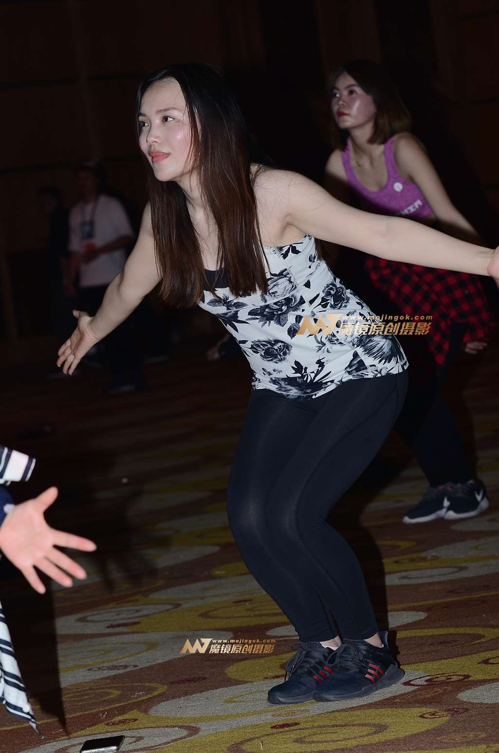 【神摄手赛帖】形体练习-街拍流行馆