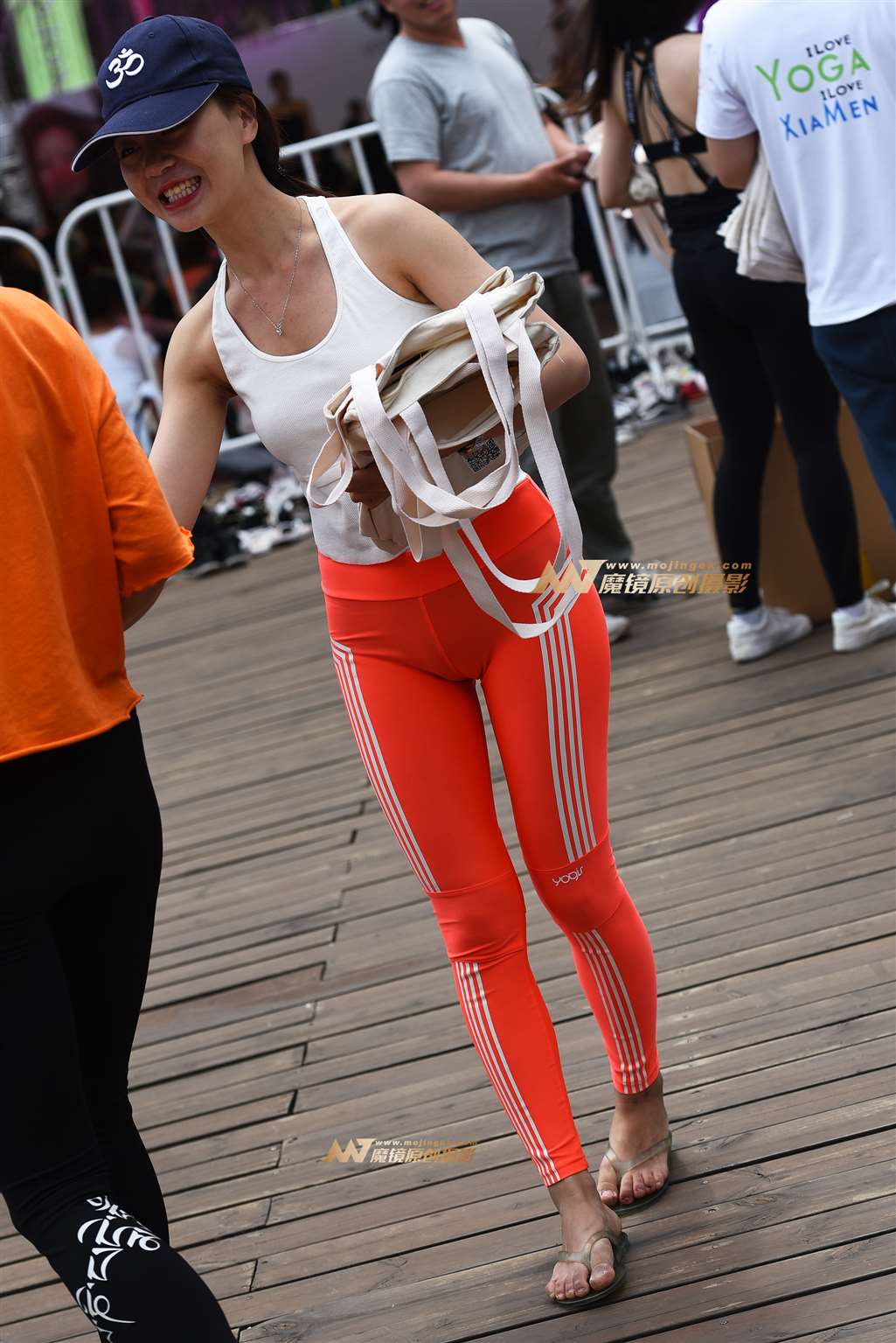 【咔喳赛贴】买一送二推销妹妹-流行馆