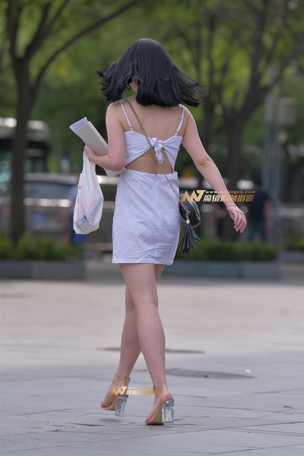 图片[2]-【红石赛贴】高跟长腿白裙美女-流行馆