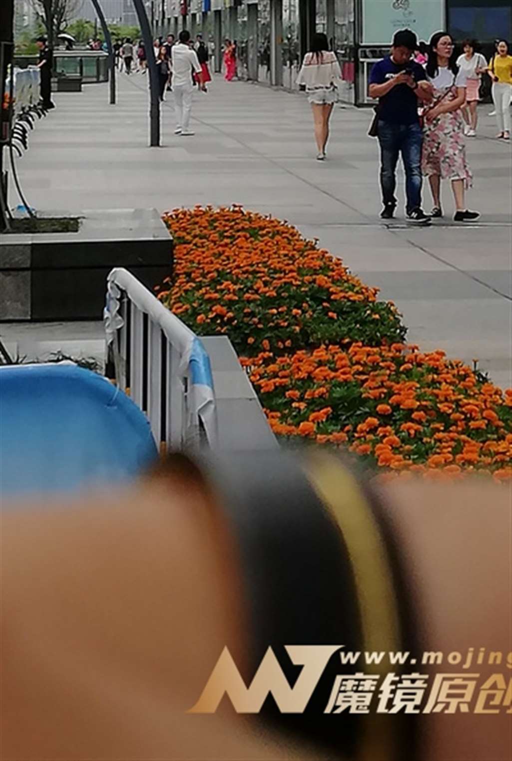图片[3]-【视觉冲击赛帖】热裤大白腿 美眉-流行馆
