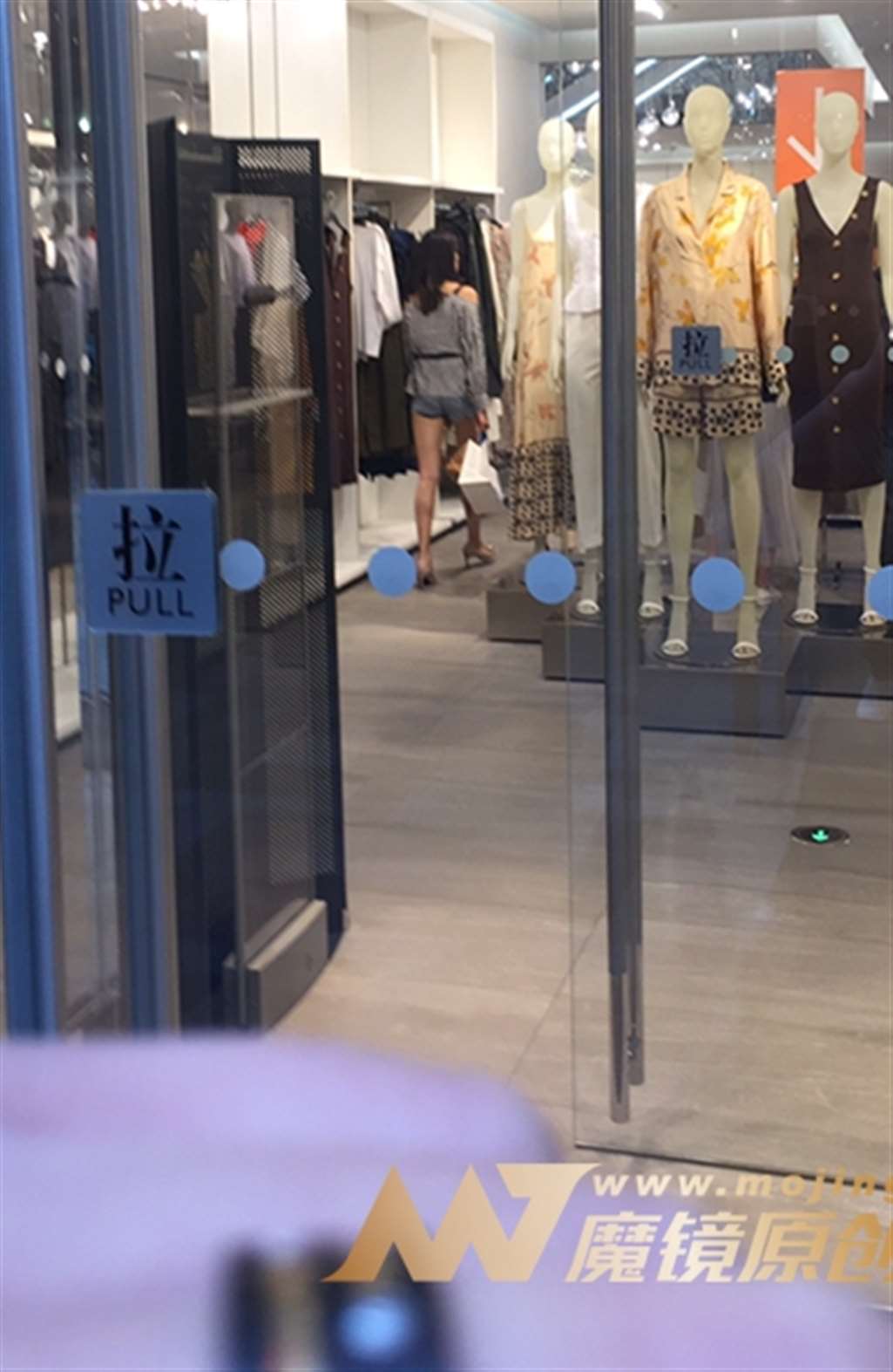 图片[3]-【红石赛区】杨柳细腰身姿曼妙少妇姐姐-流行馆