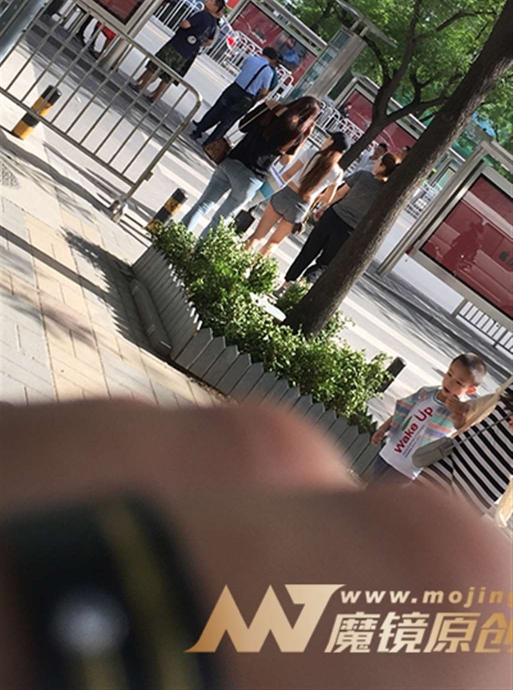 图片[3]-【红石赛贴】一个抽烟的漂亮姐姐-流行馆