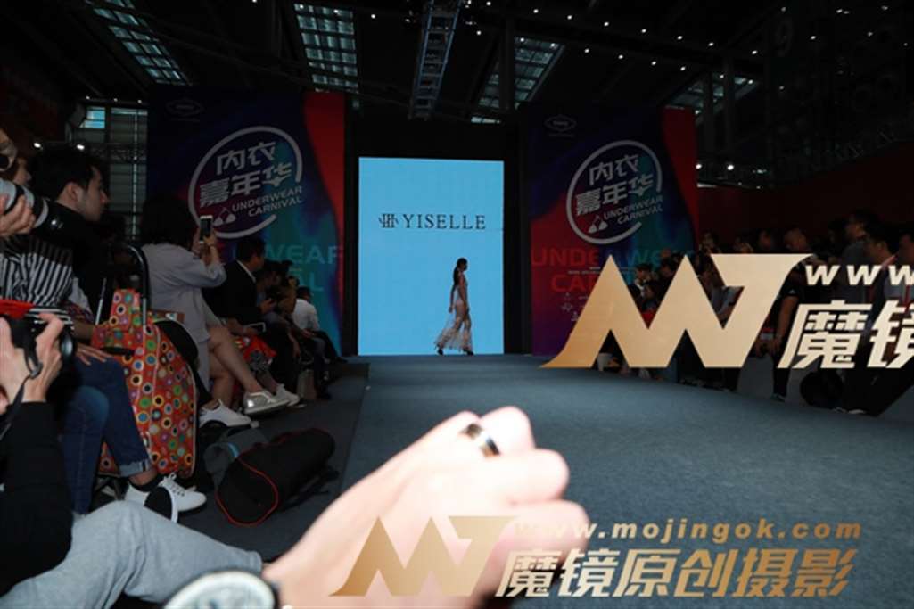 图片[3]-【视觉冲击赛帖】一场 什锦 性感的内衣Show-流行馆