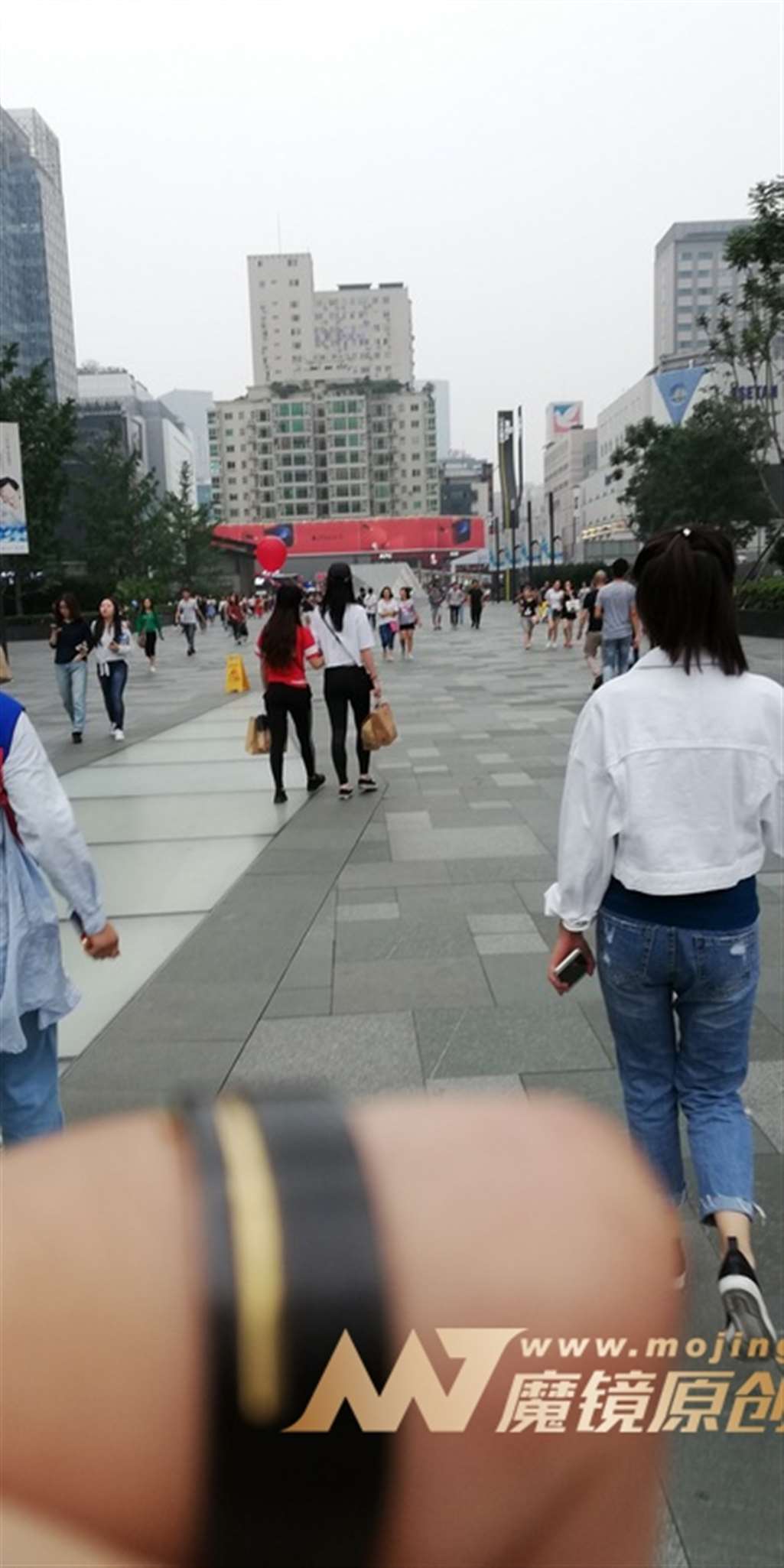图片[3]-【视觉冲击赛帖】健美裤 翘臀双雌-流行馆