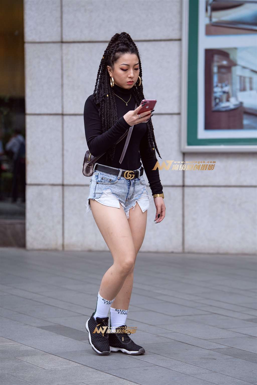 【久久赛帖】时尚个性热裤美女-流行馆