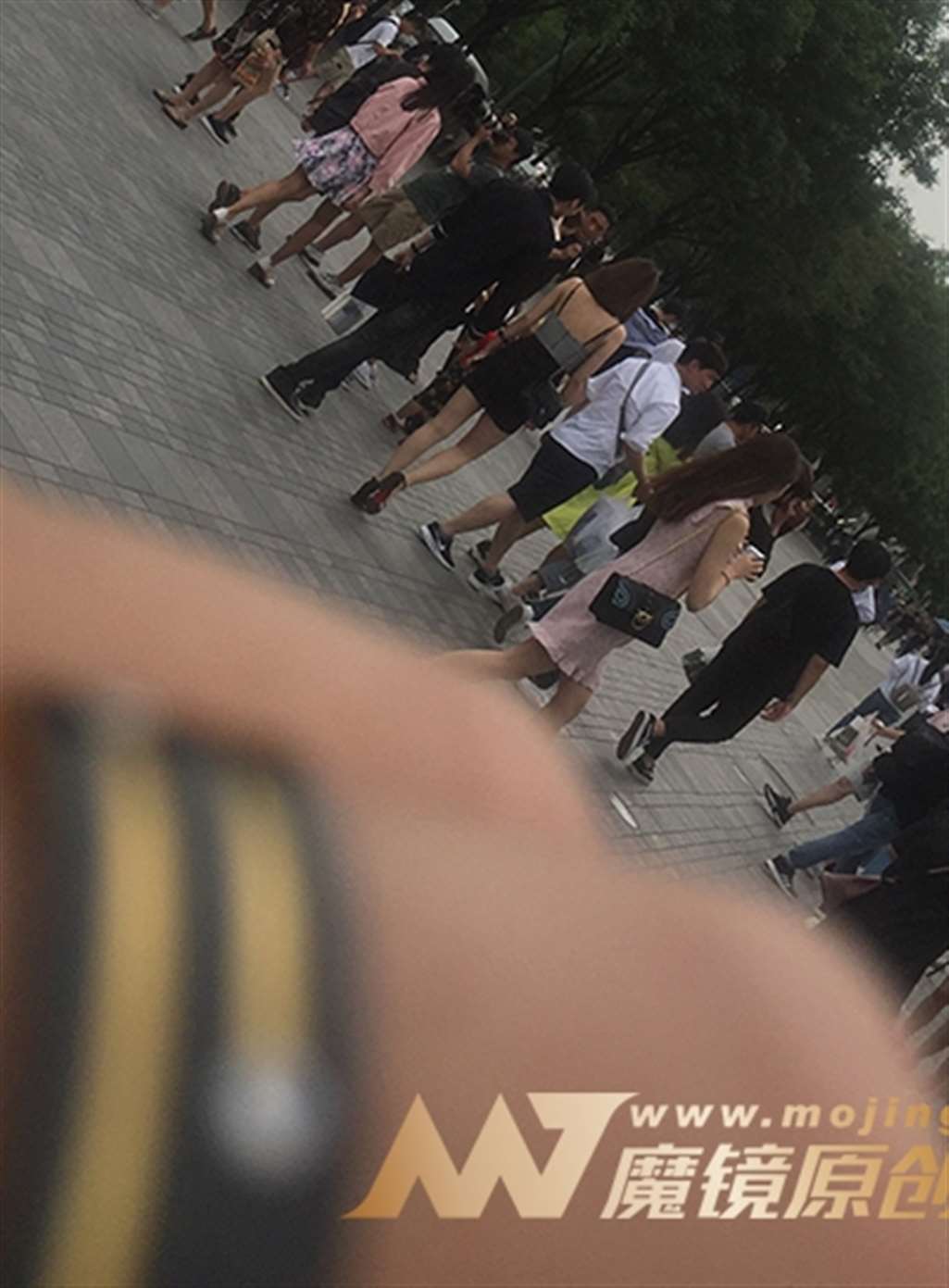 图片[3]-[红石赛贴]包臀性感少妇-流行馆
