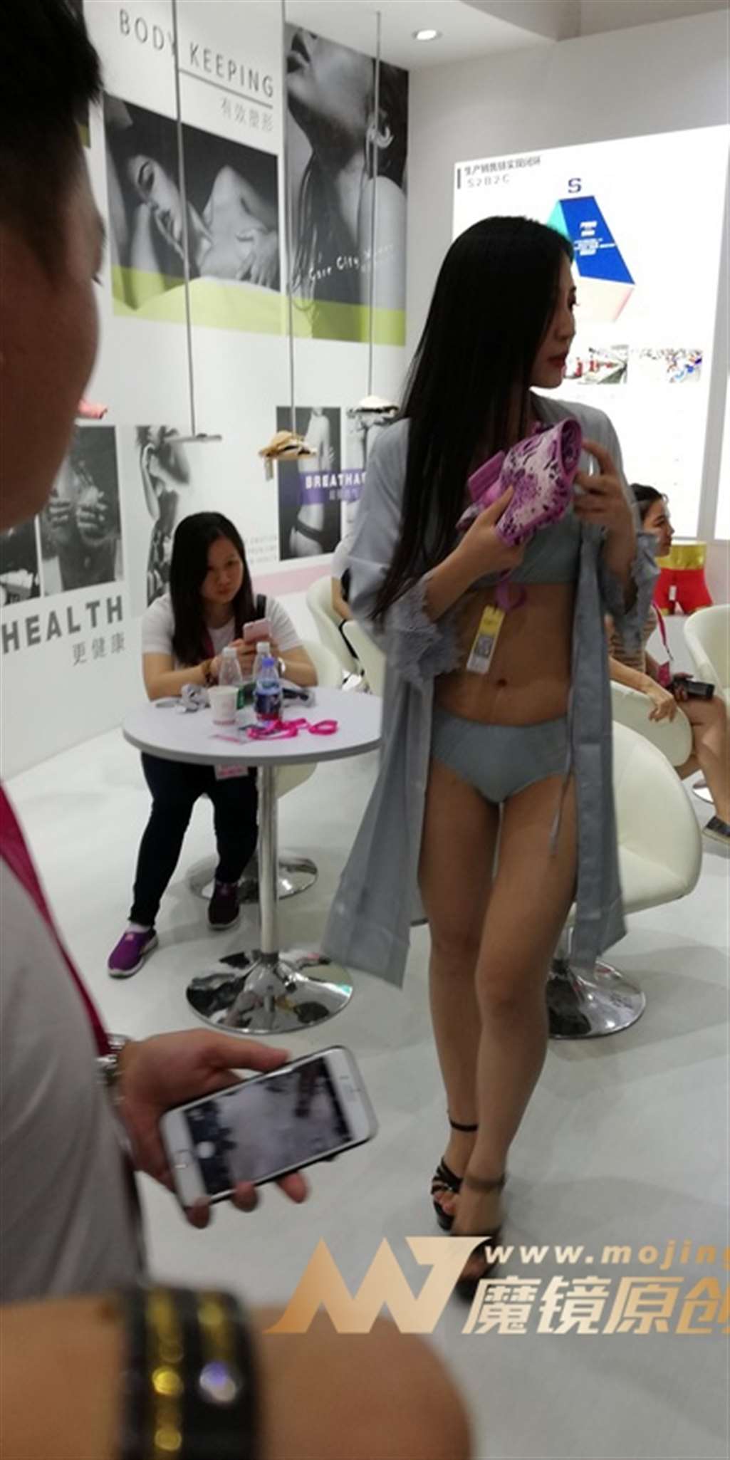 图片[3]-【视觉冲击赛帖】极品内衣模特 两套千姿展示-流行馆