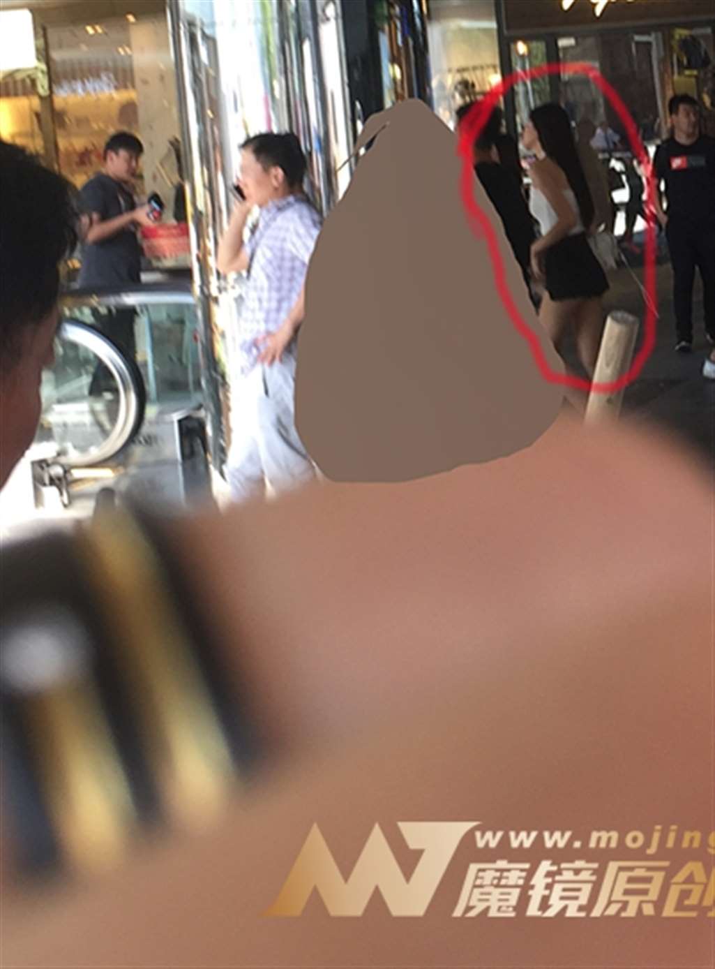 图片[3]-【红石赛帖】大长腿热裤美女-流行馆