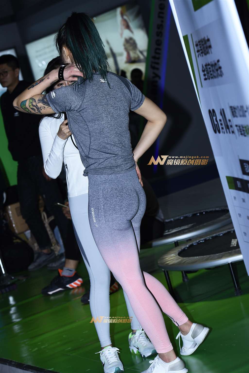 图片[4]-【咔喳赛贴】妹妹心情不错-流行馆