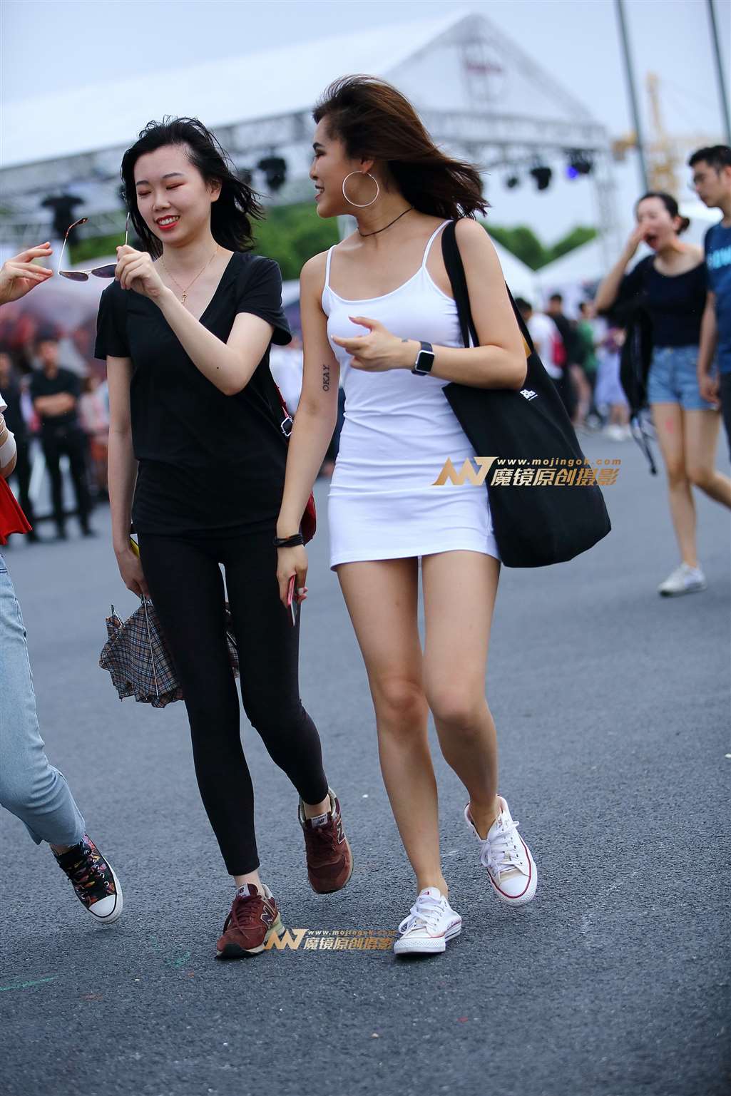图片[4]-【Mark赛帖】超大耳环白色连衣短裙-流行馆