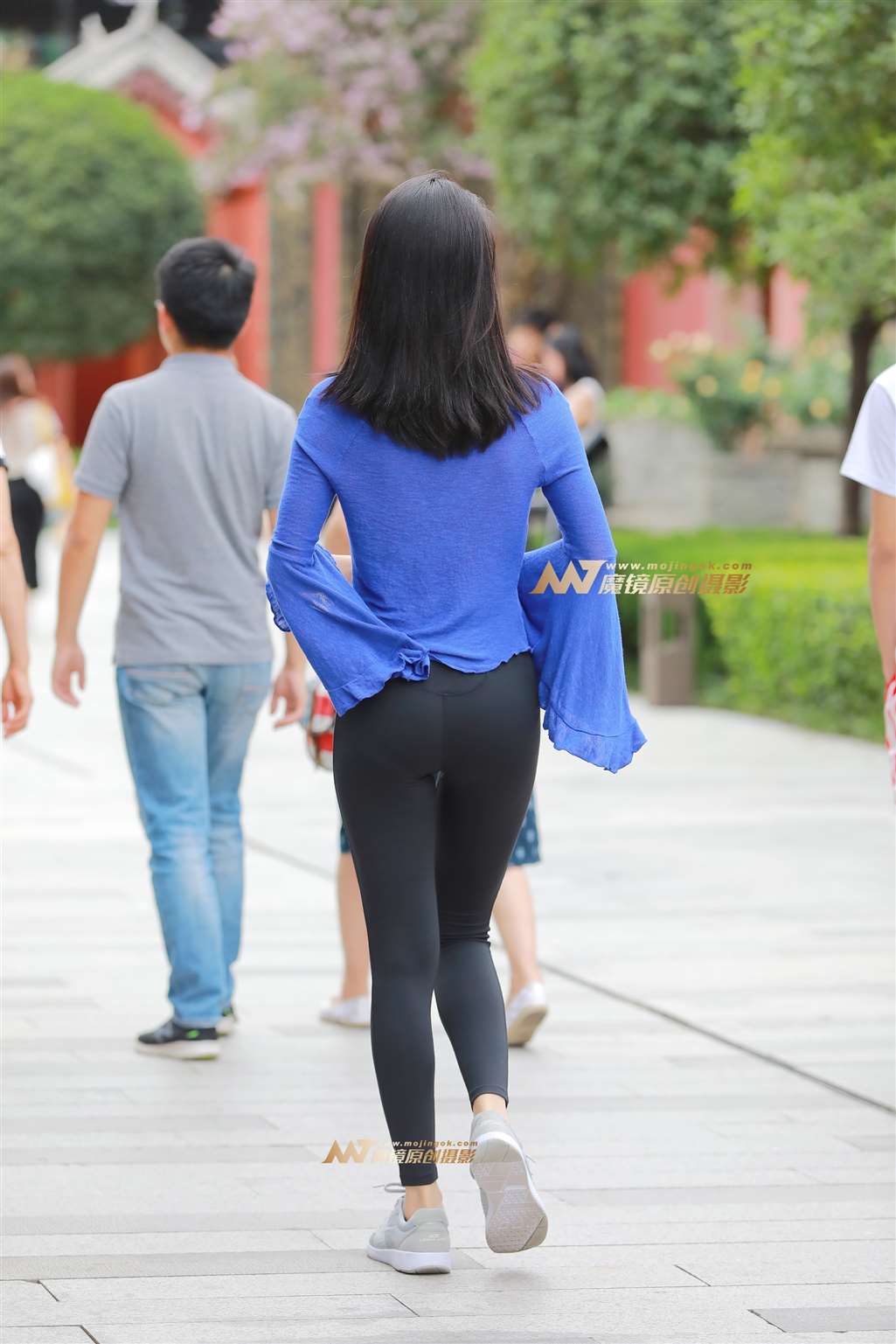 图片[2]-【视觉冲击赛帖】小可爱两颗老虎牙，清纯又迷人-流行馆