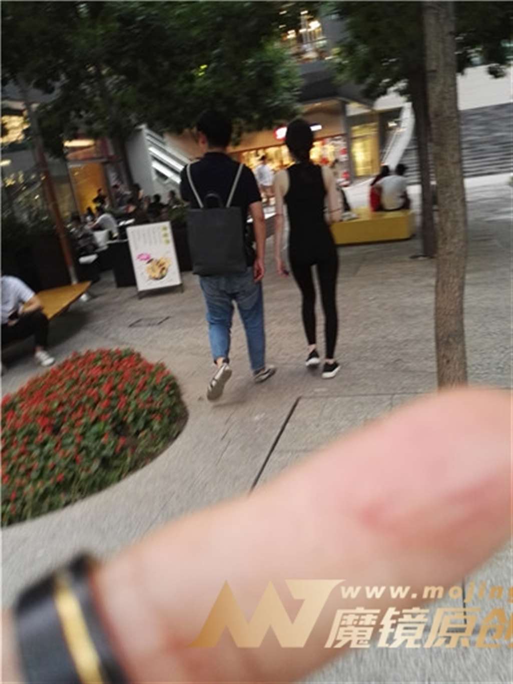 图片[3]-凹凸有致健美姑娘-流行馆