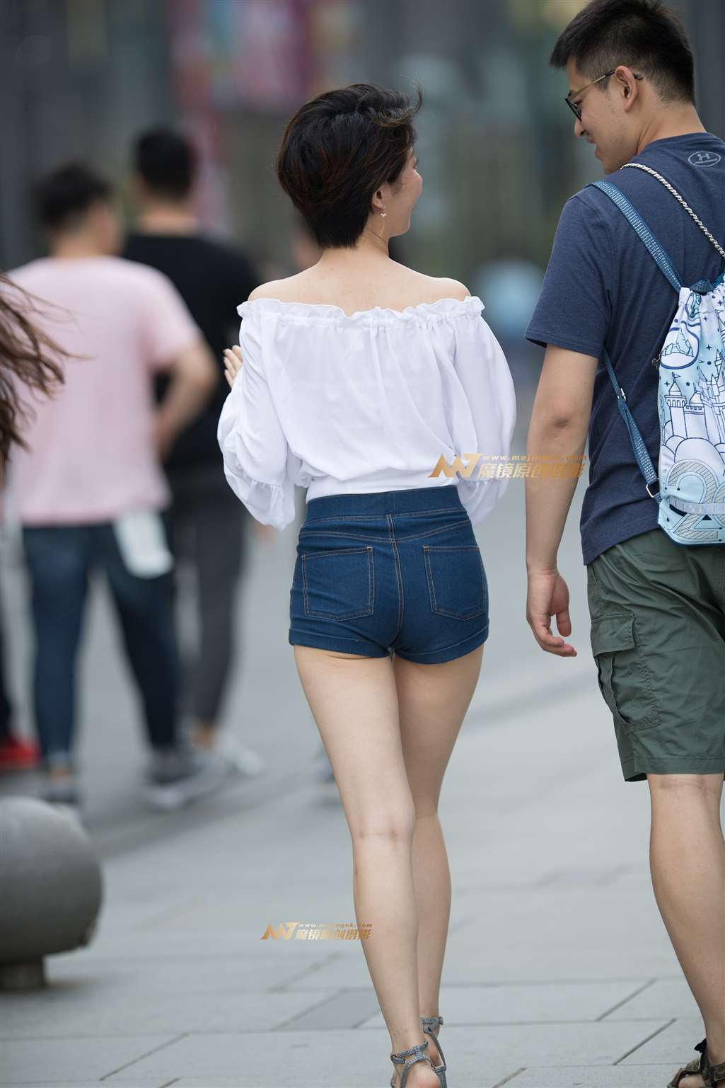 【一只傻麋鹿赛帖】知性美腿女人-流行馆