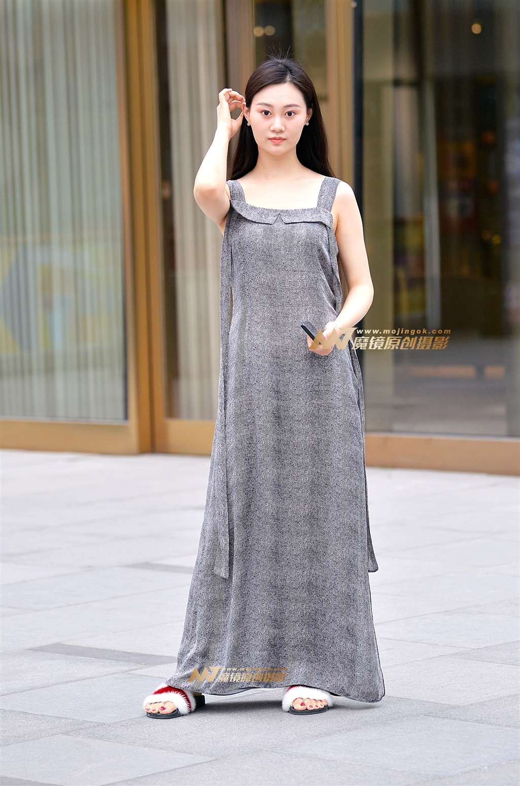 左手倒影赛帖：名模出境优雅气质唯美-流行馆