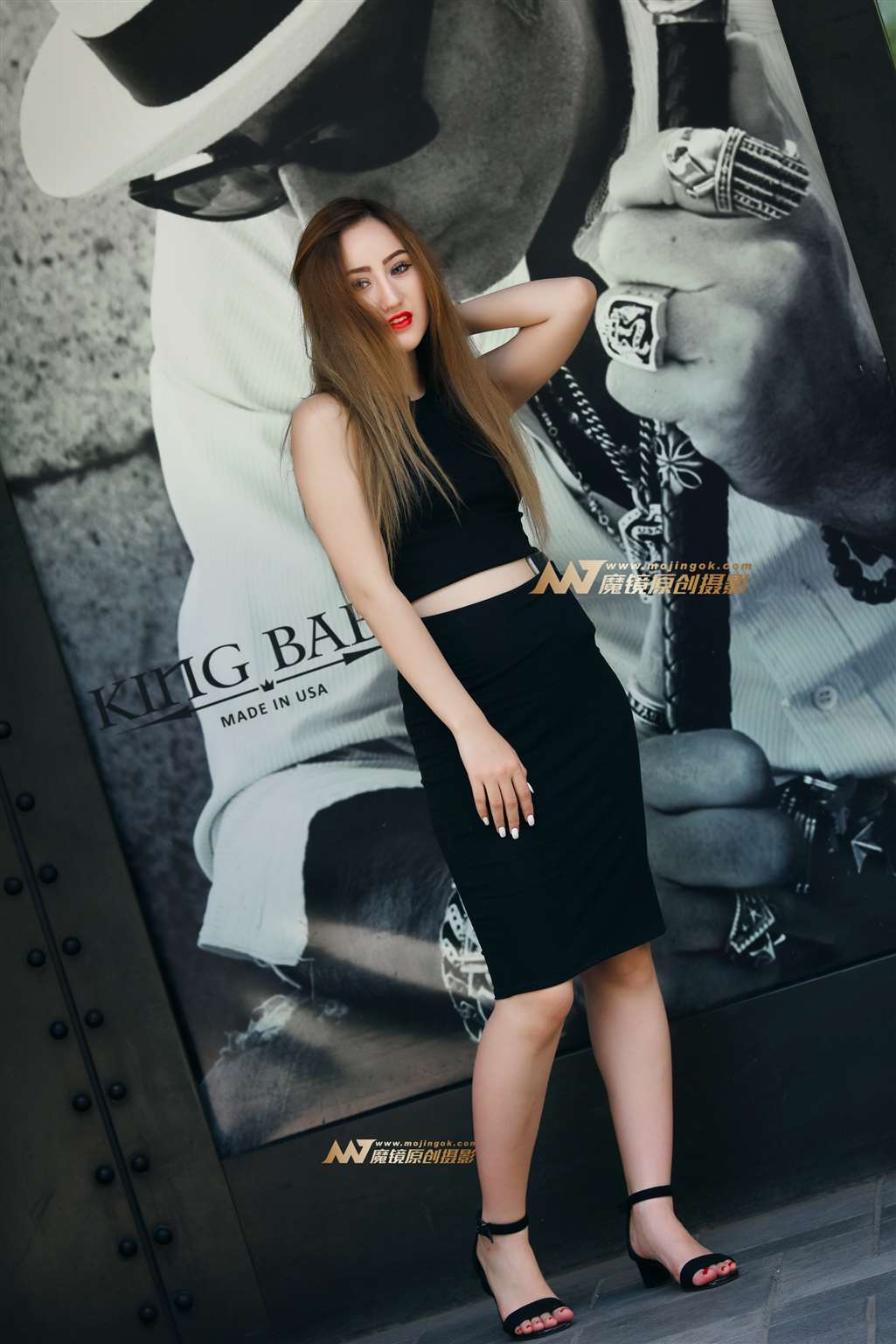 【咔喳赛贴】紧身黑裙-流行馆