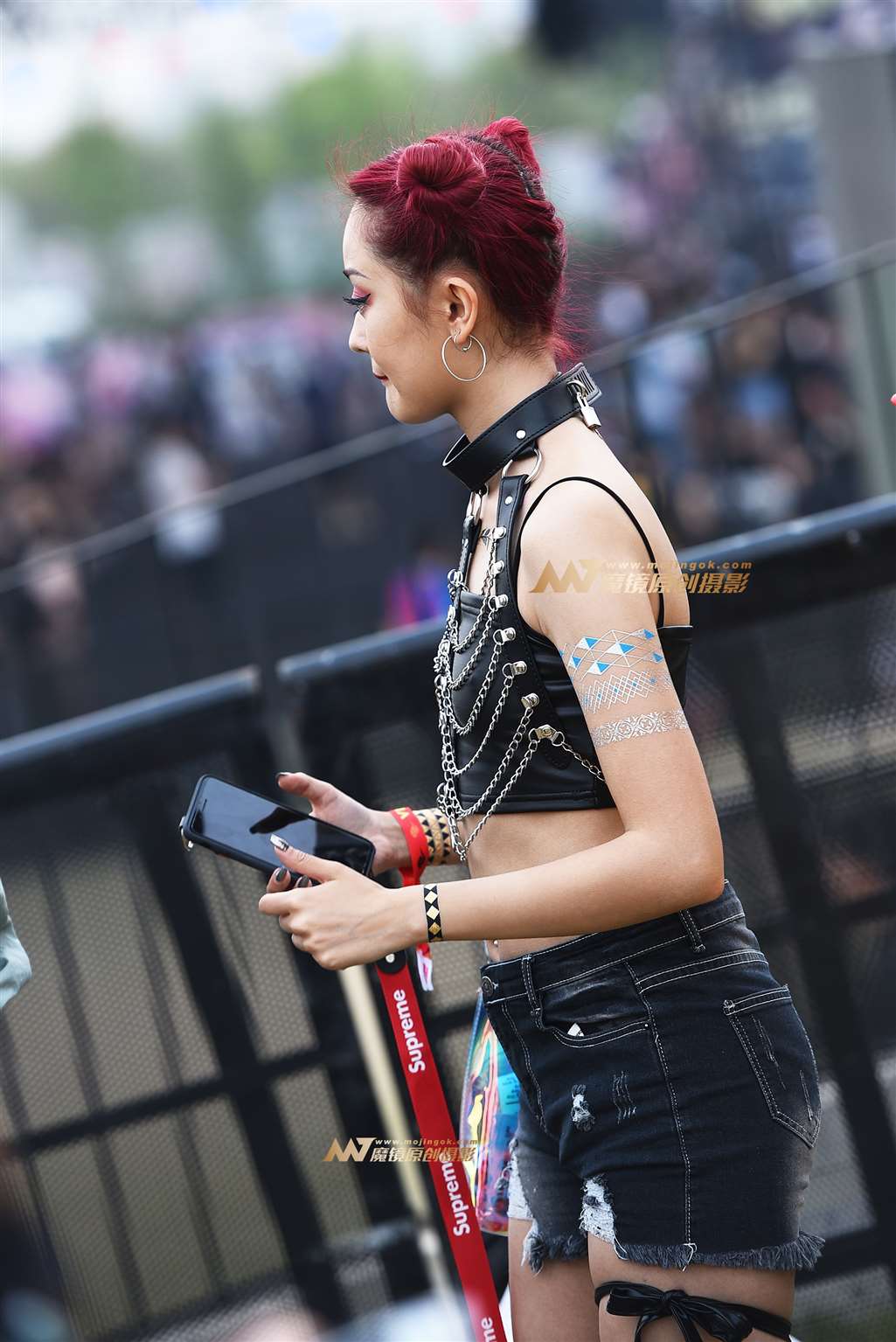 【咔喳赛贴】个性打扮-街拍流行馆