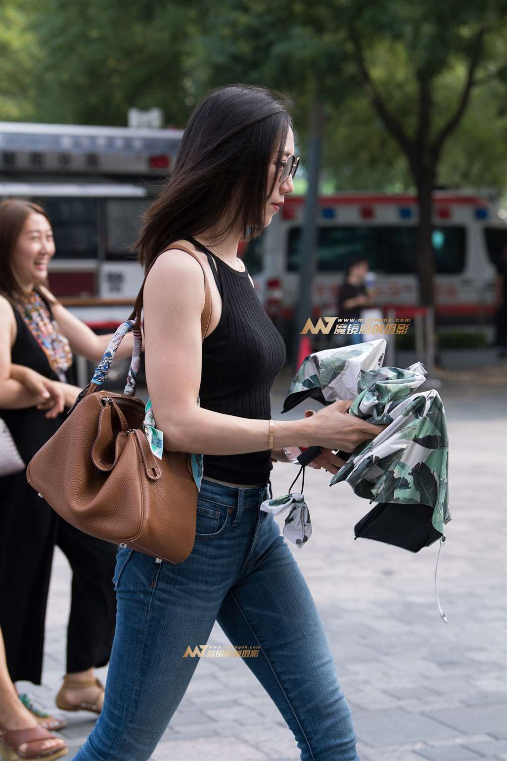 图片[5]-【一只傻麋鹿赛帖】线条流畅、紧牛少妇-流行馆