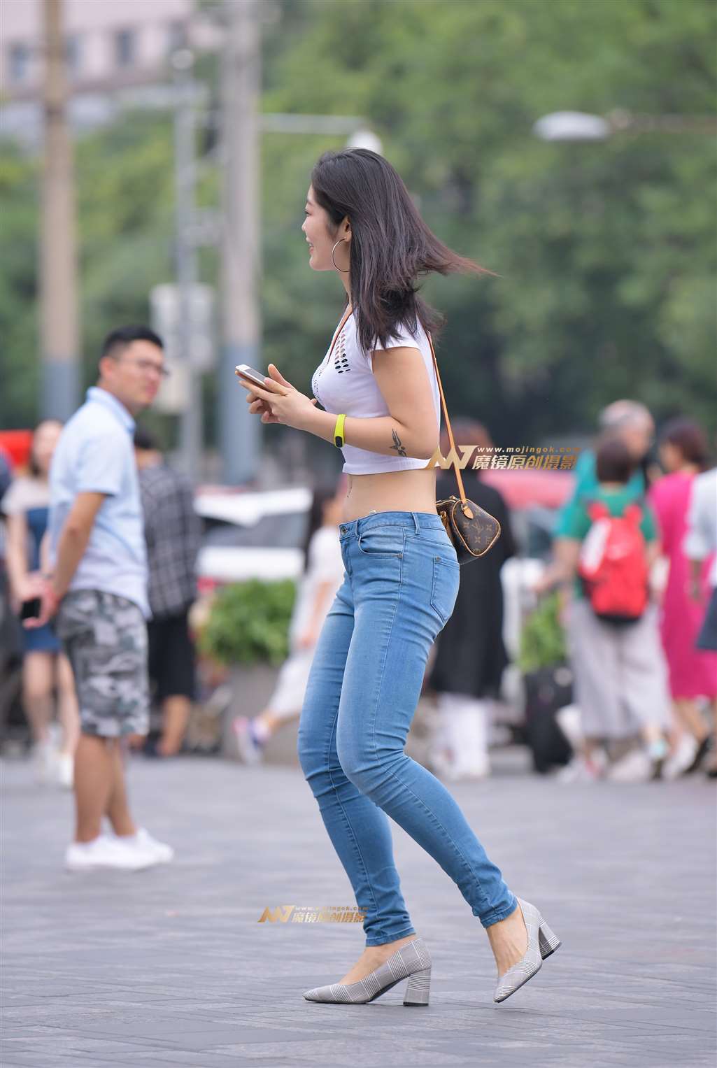 图片[5]-【街拍之魂赛帖】飞扬洒脱牛仔少妇-流行馆