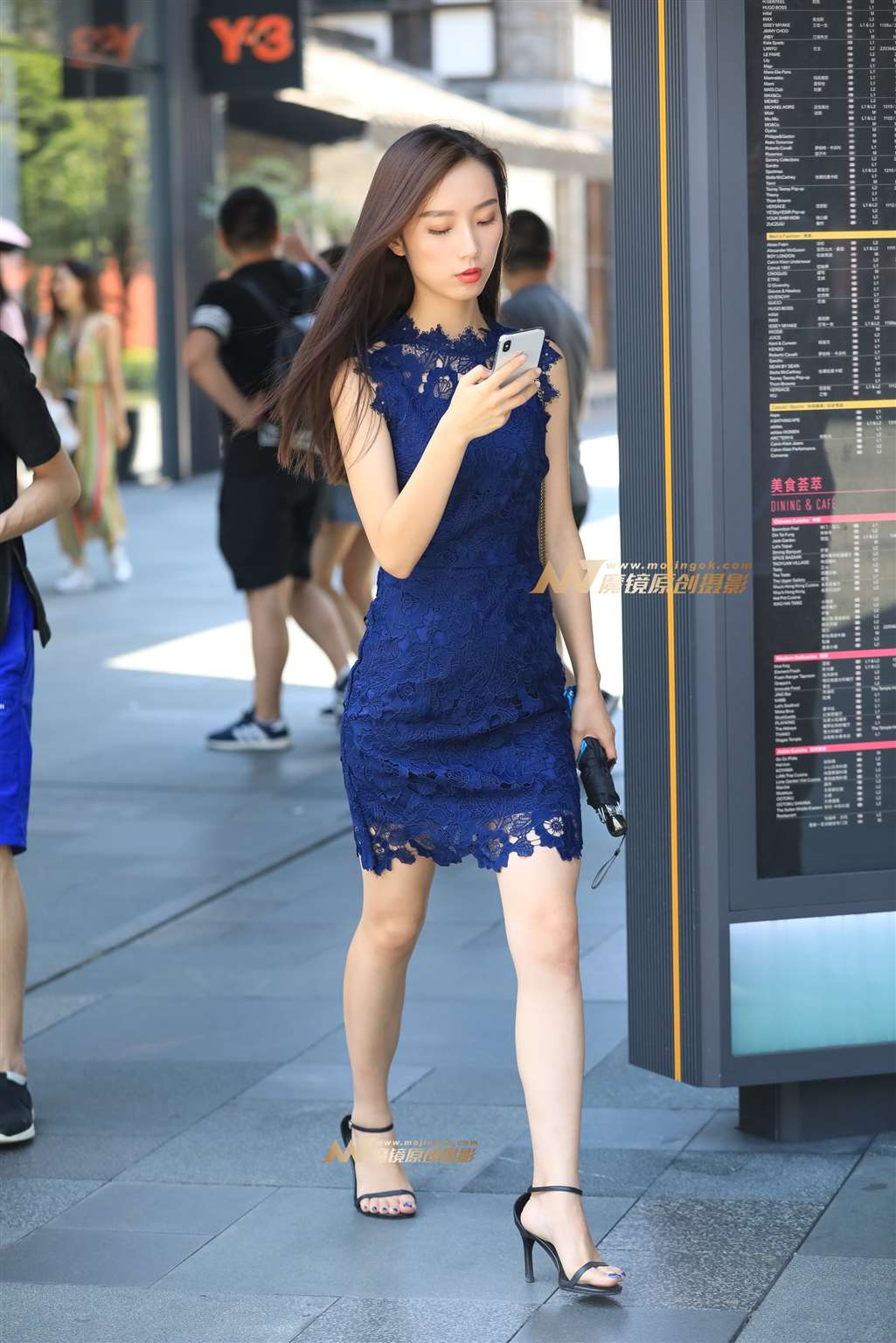 【凯恩赛帖】漂亮气质美女-街拍流行馆