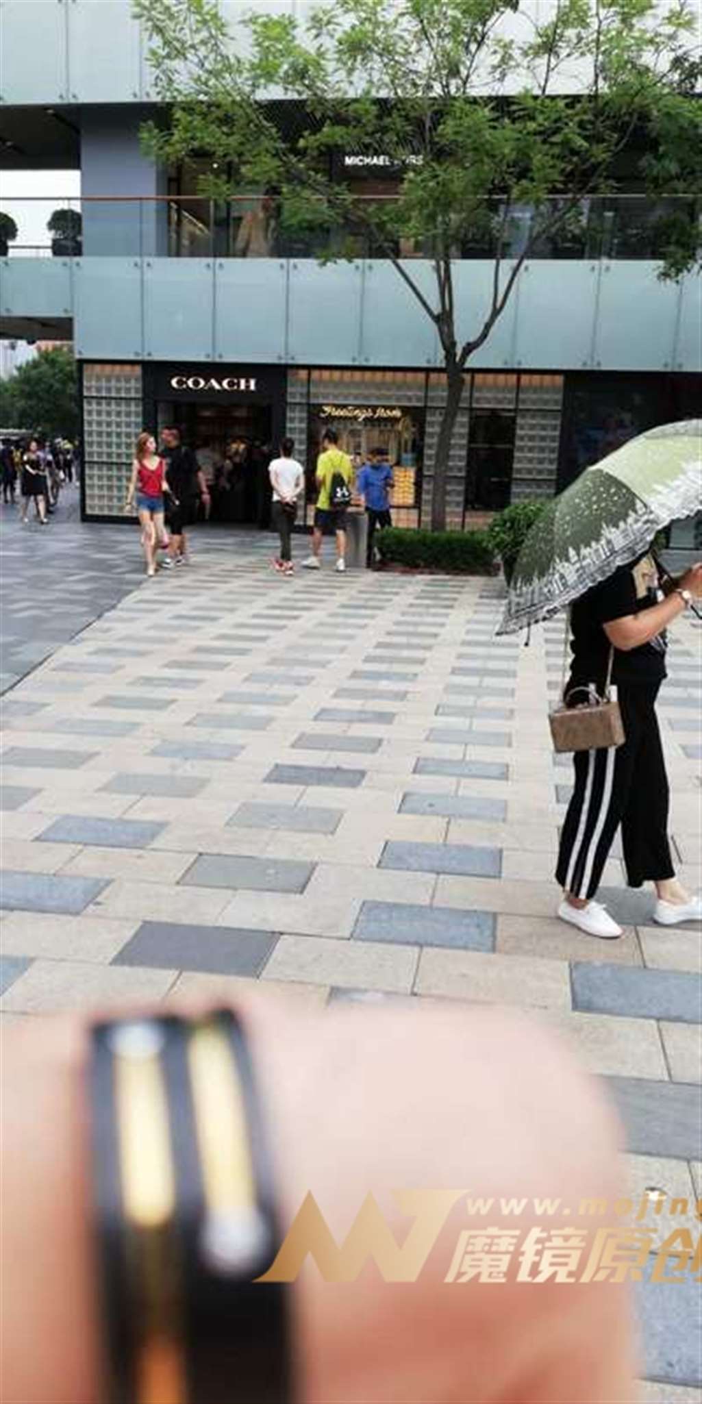 图片[3]-【视觉冲击赛帖】紧致军绿色健美裤的她-流行馆