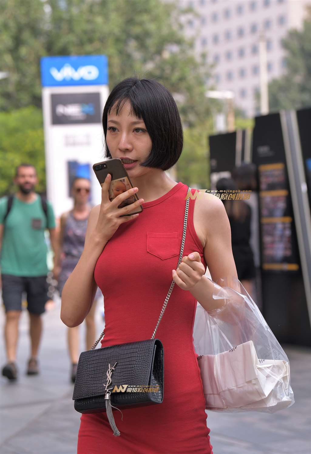 图片[4]-【街拍之魂赛帖】绯红玫瑰-流行馆