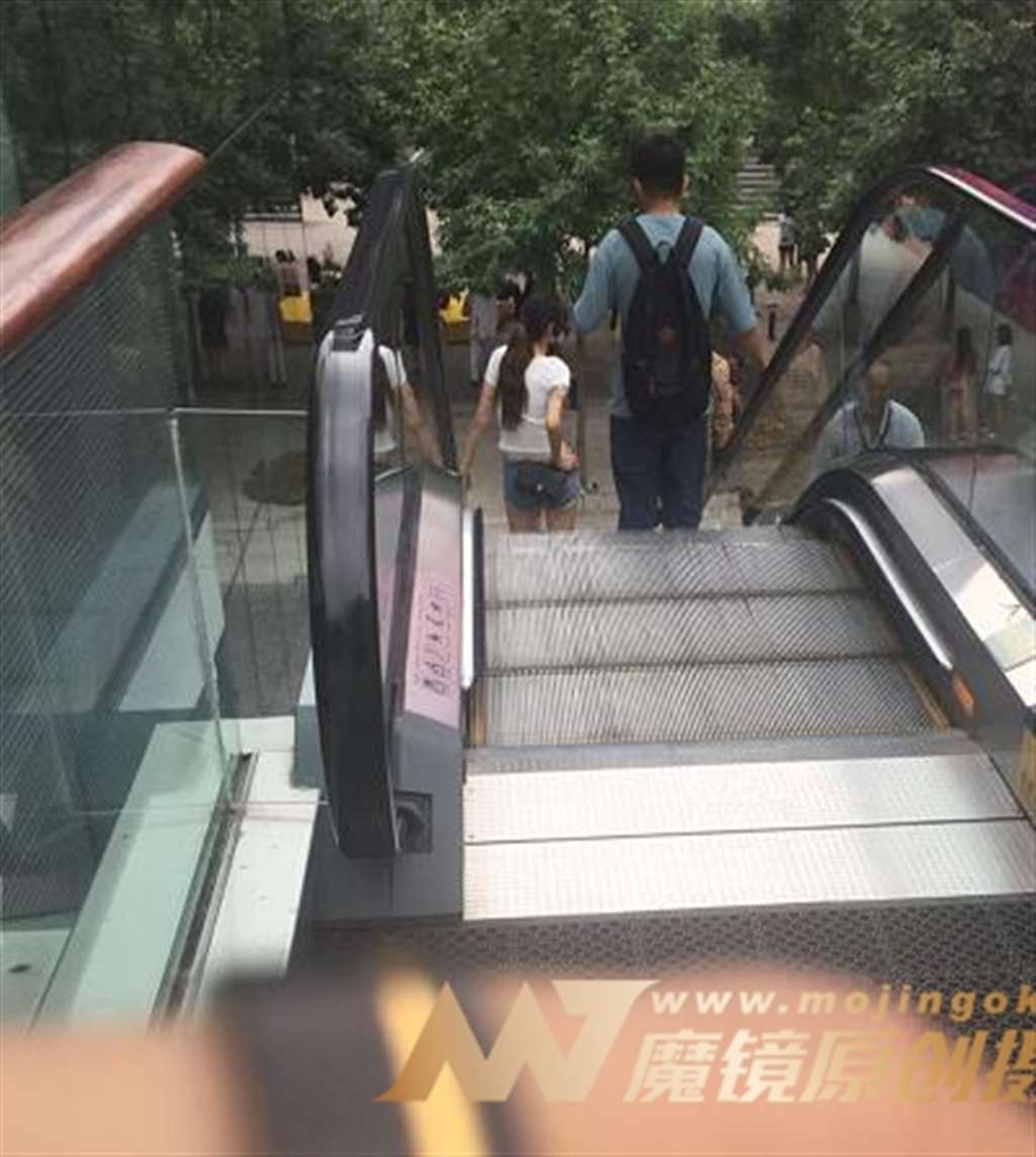 图片[3]-【一只傻麋鹿赛帖】清新的热裤美腿MM-流行馆