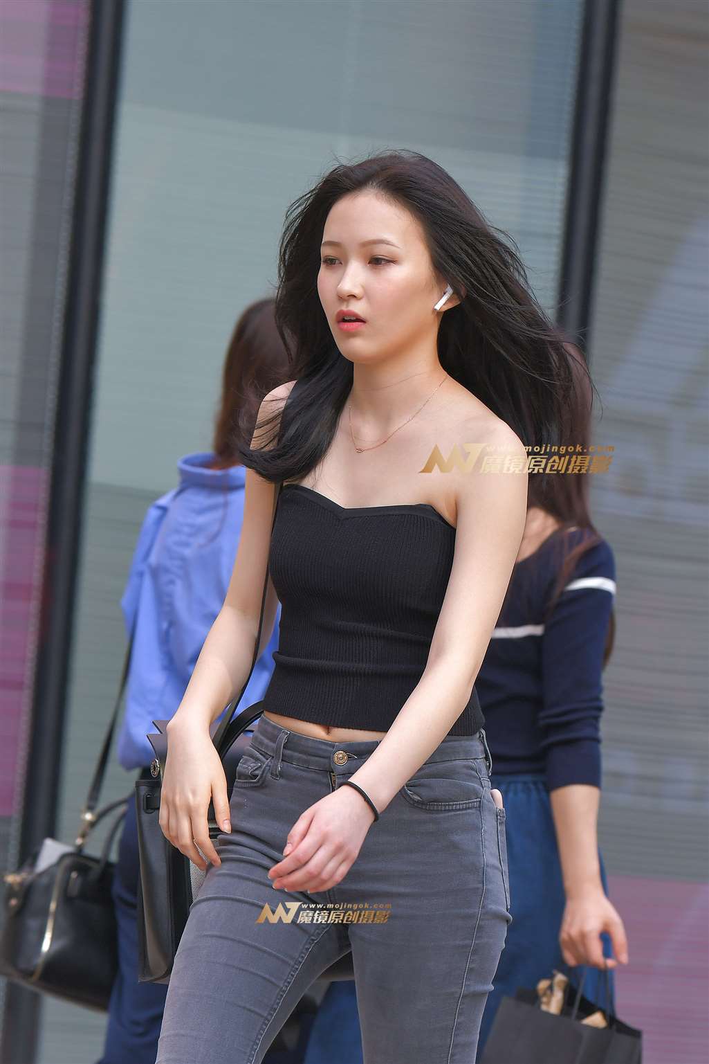 图片[4]-【红石赛帖】灰色性感牛仔裤美女-流行馆