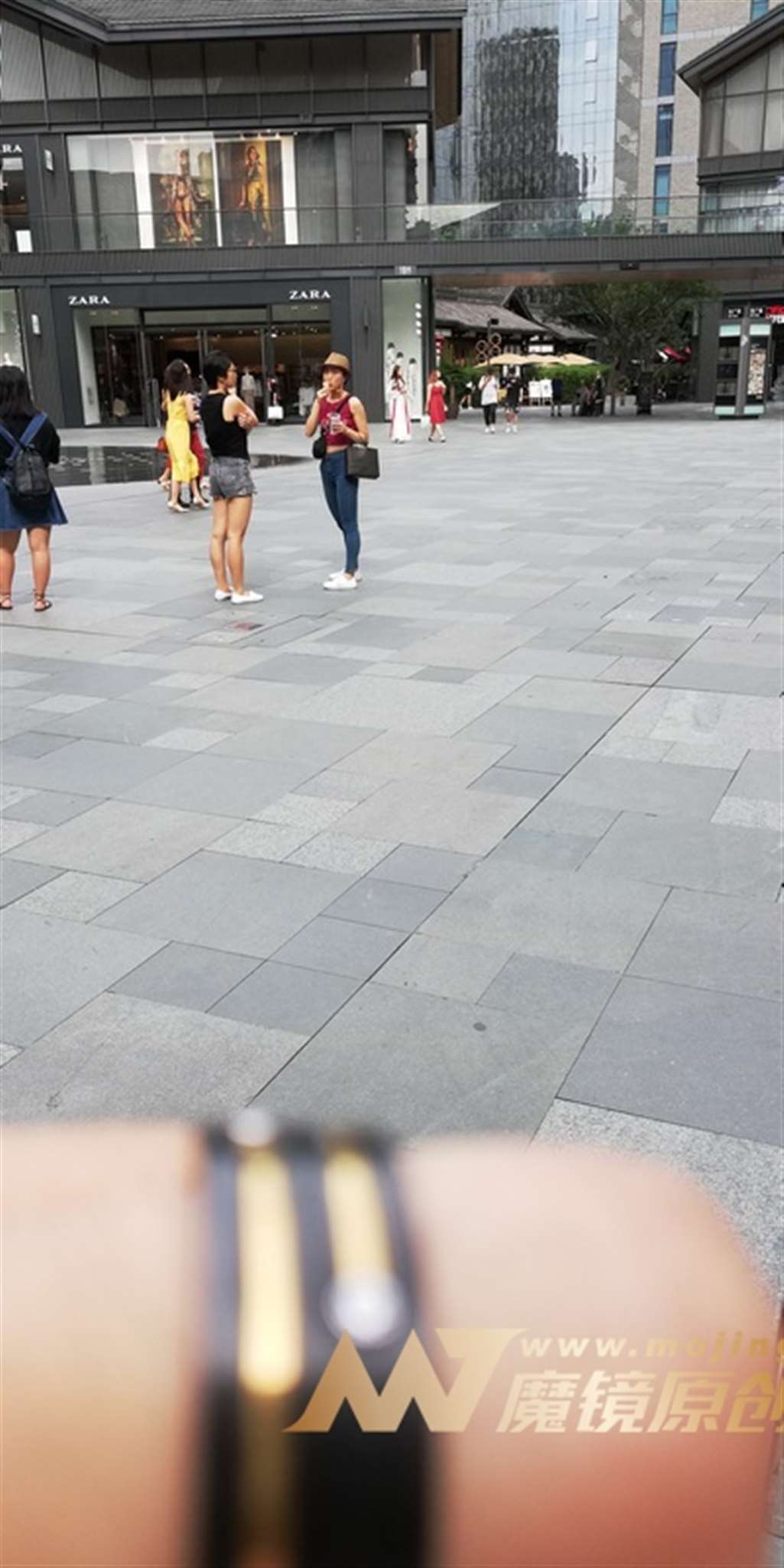 图片[3]-【视觉冲击赛帖】吃甜筒的紧牛美眉-流行馆