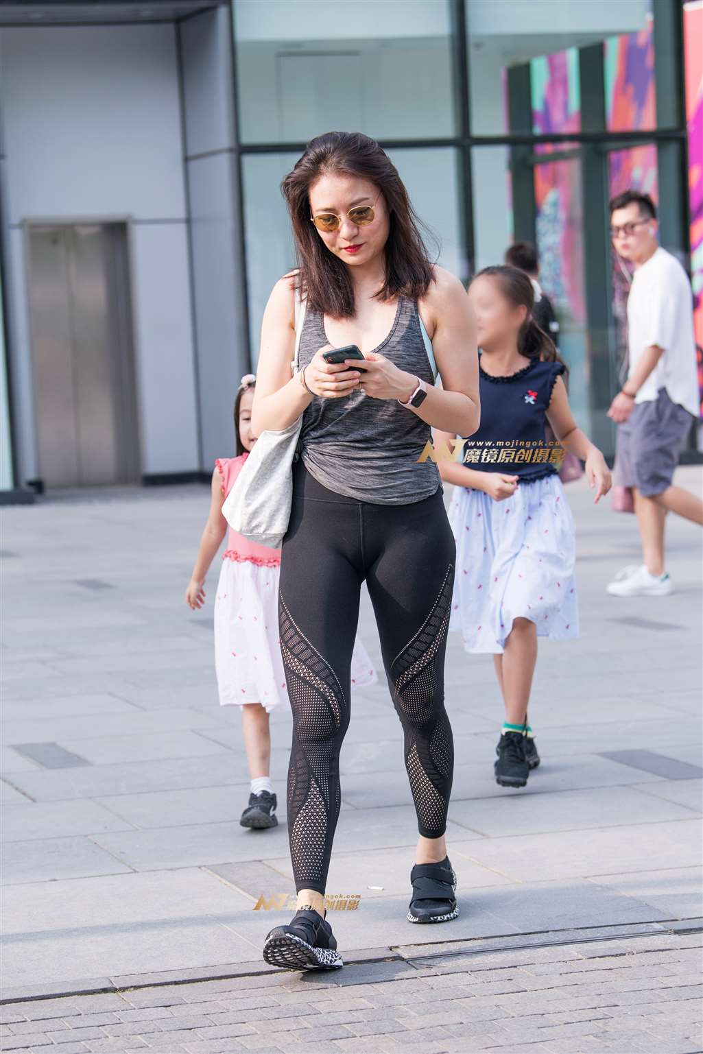 【一只傻麋鹿赛帖】黑色紧身弹力裤少妇-流行馆