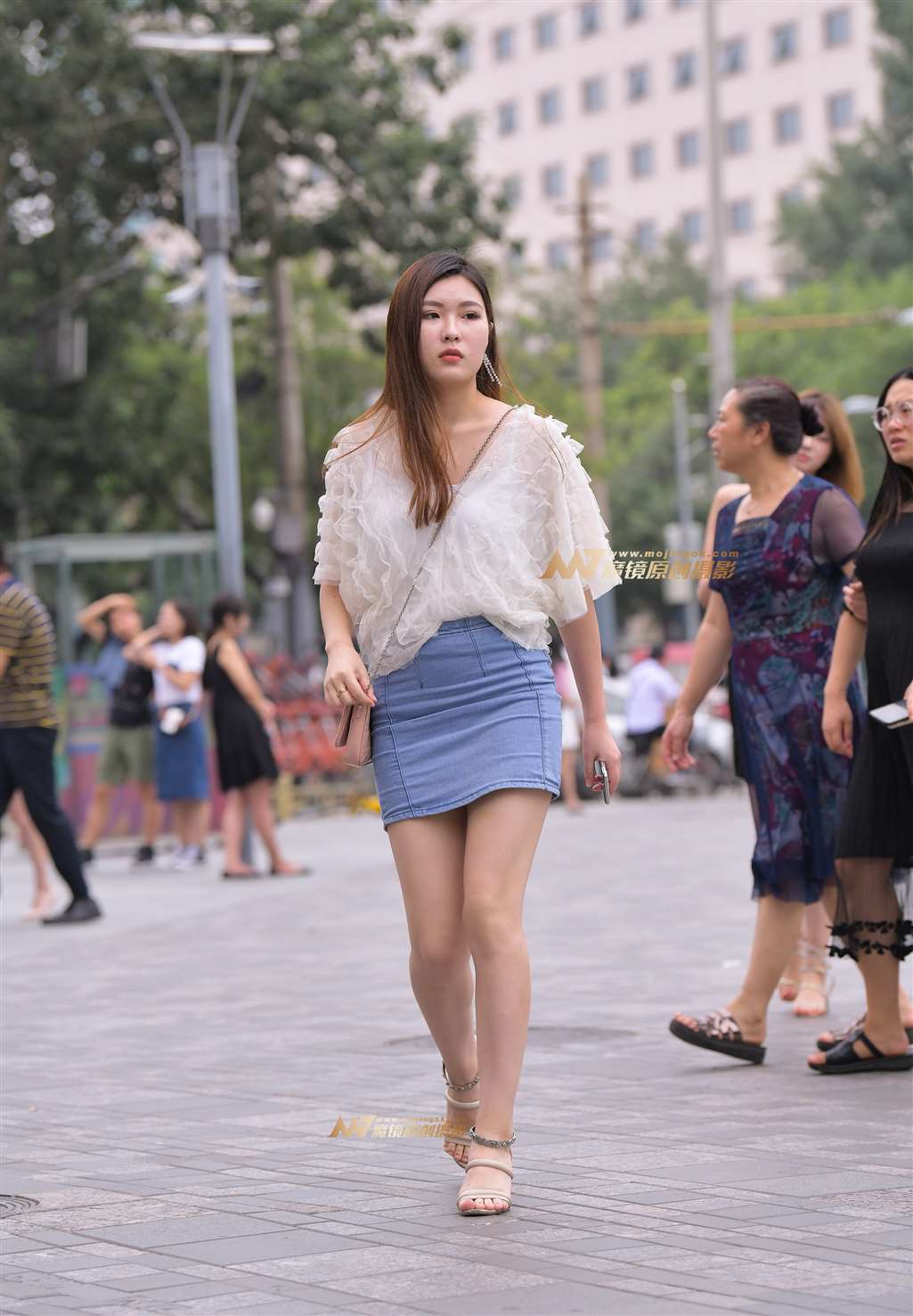 图片[4]-【街拍之魂赛帖】相当有气质的美女-流行馆