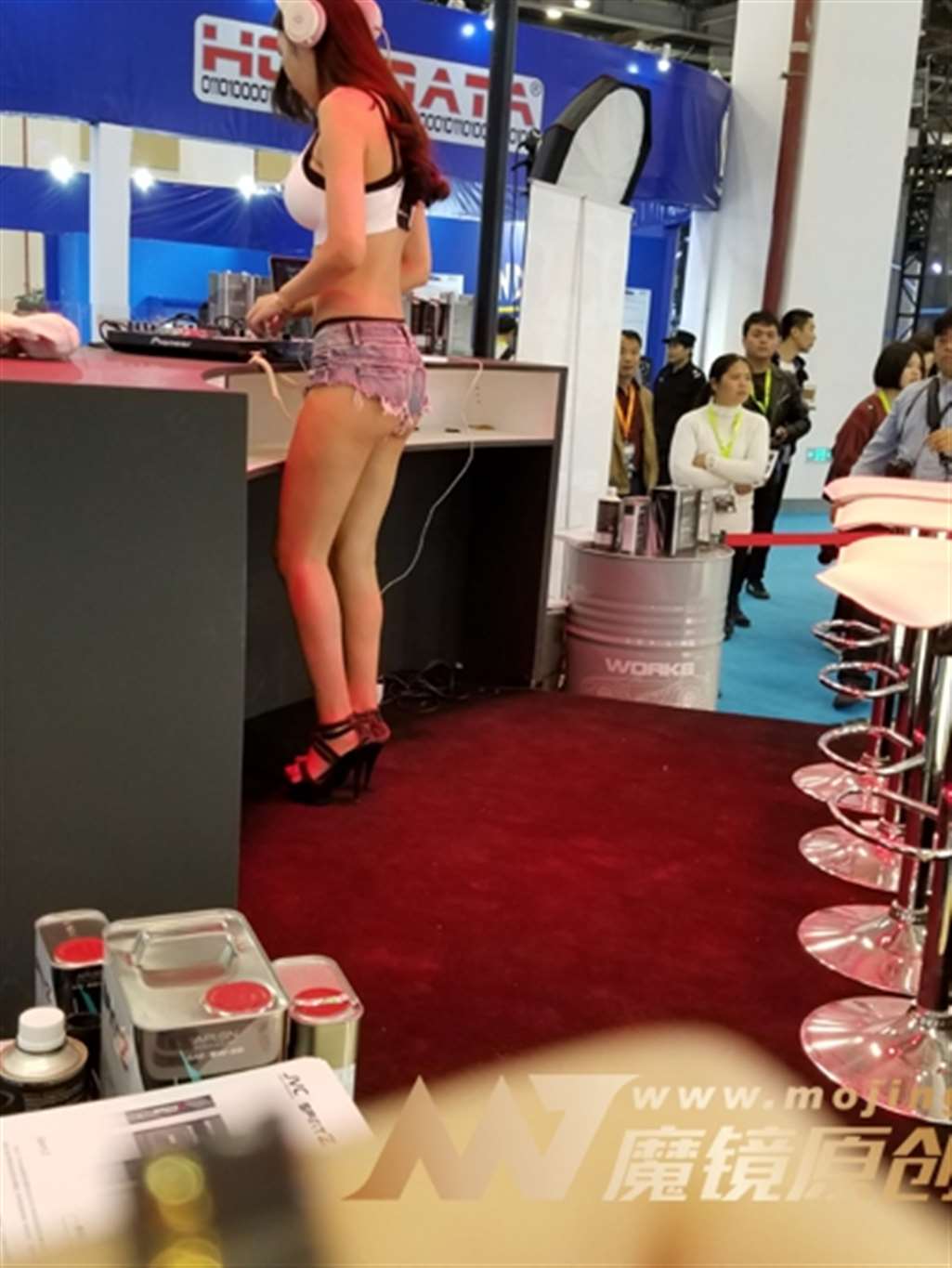 图片[3]-【番茄酱赛帖】超短牛仔热裤的DJ美女又来了-流行馆