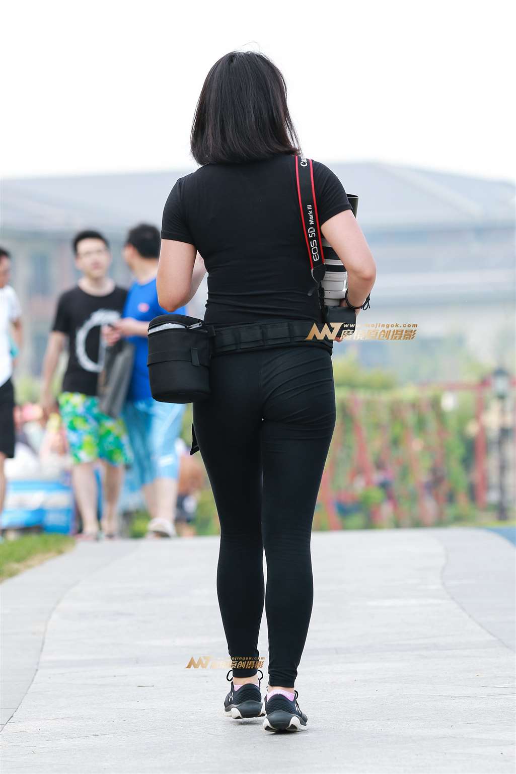 【小默赛帖】第1153篇身材完美，摄影者-流行馆