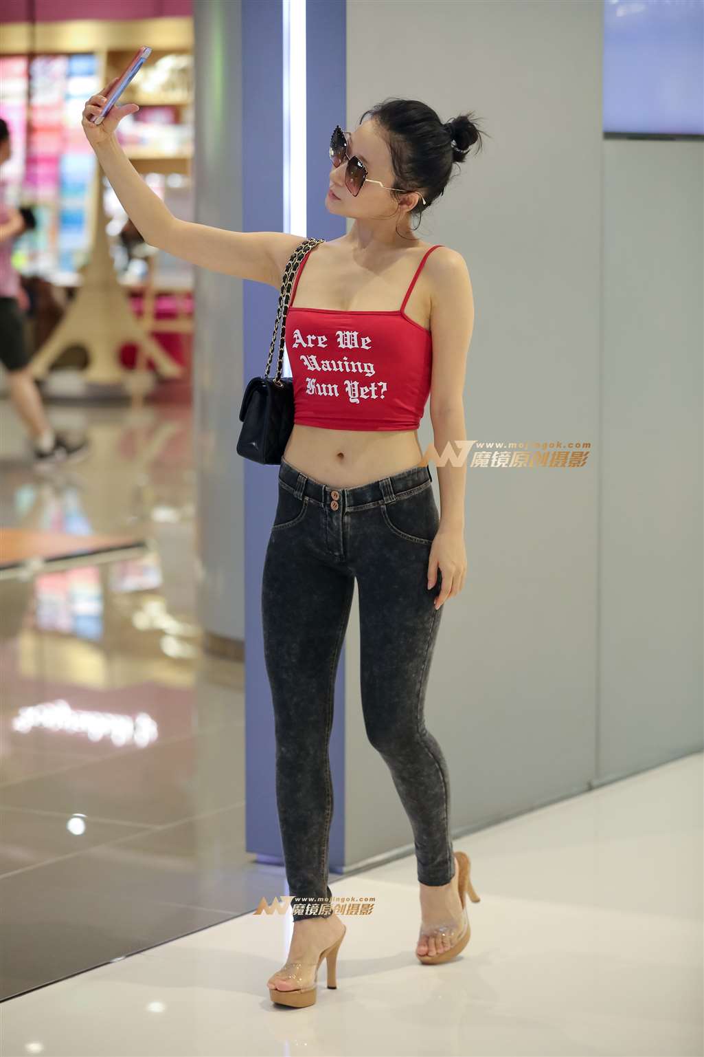 【凯恩赛帖】要怎样陪着你走过黑夜【附视频】-流行馆