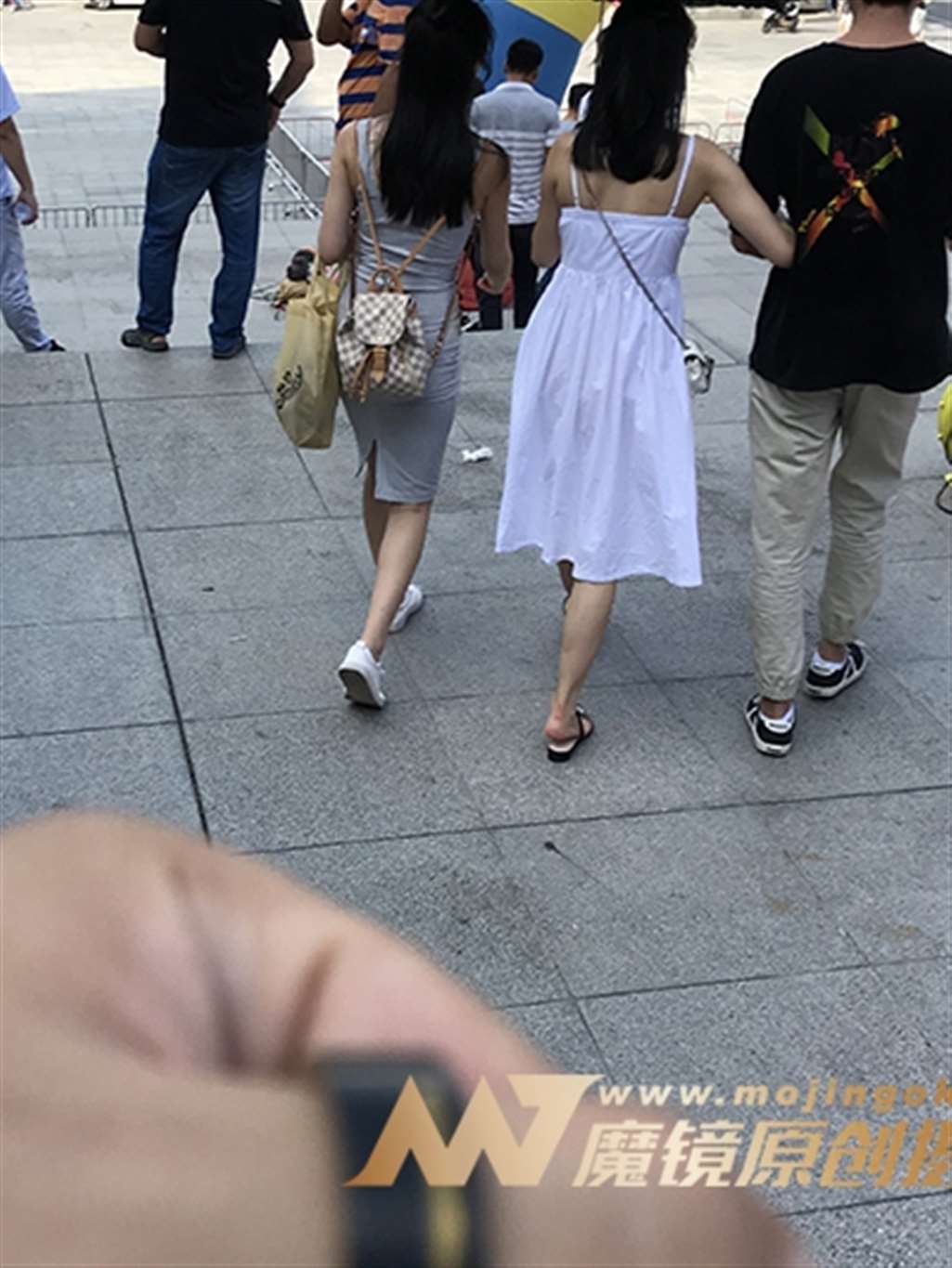图片[3]-【哈曼赛帖】活泼文静的妹子-流行馆