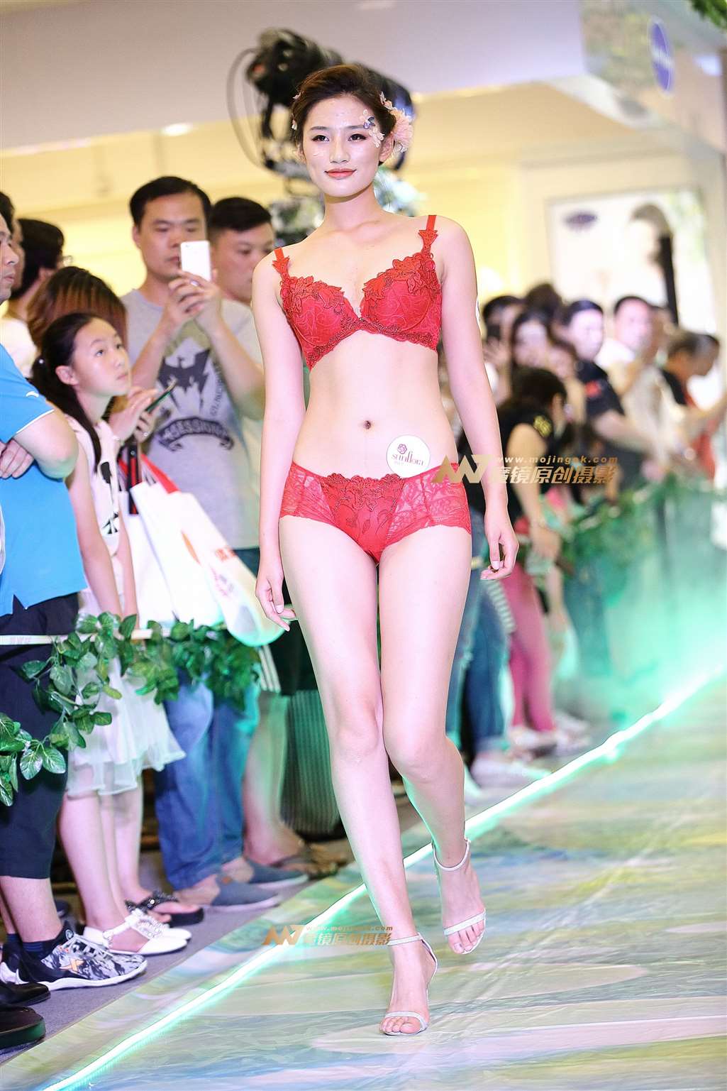 图片[5]-【Mark赛帖】红色蕾丝内衣秀-流行馆