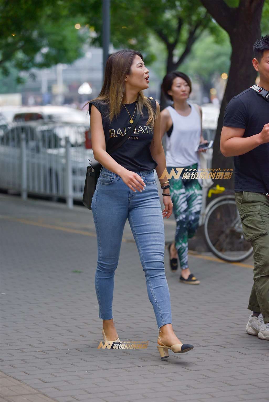 图片[4]-【赛德克赛帖】夜幕下的紧身仔裤女-流行馆