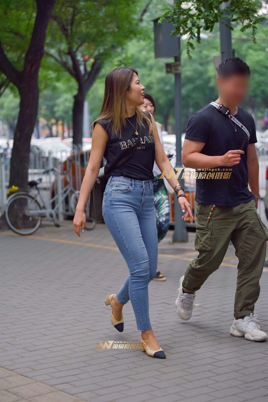 图片[2]-【赛德克赛帖】夜幕下的紧身仔裤女-流行馆