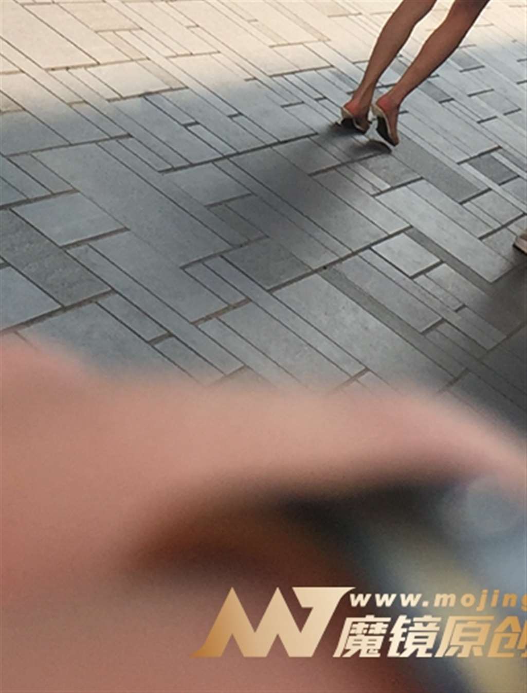 图片[3]-【红石赛帖】性感身材热裤美女-流行馆
