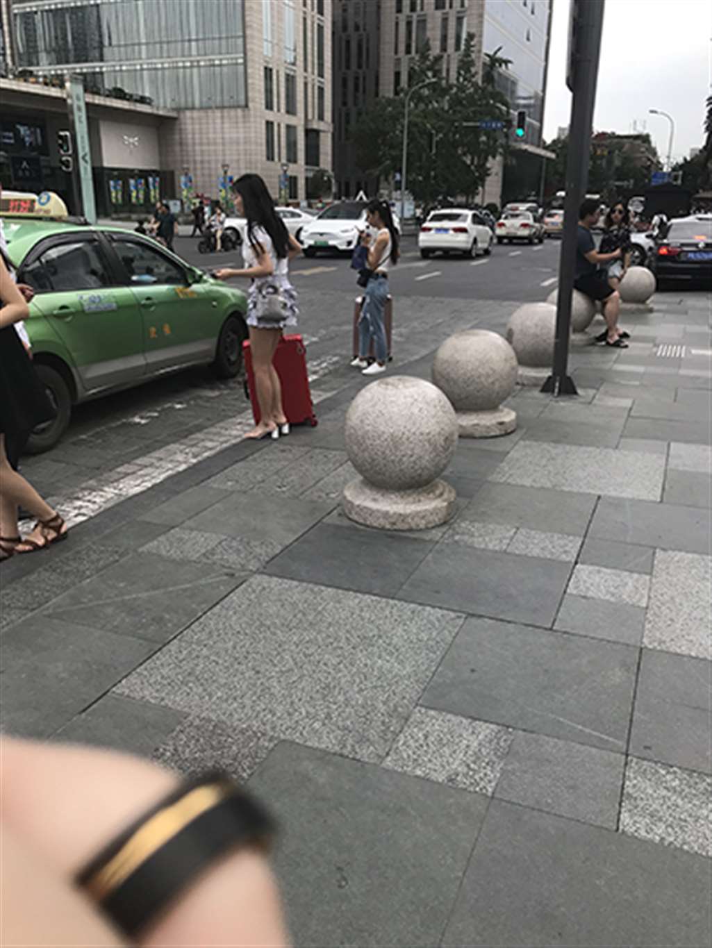 图片[3]-【辉辉赛贴】波点短裙白皙美腿小姐姐-流行馆