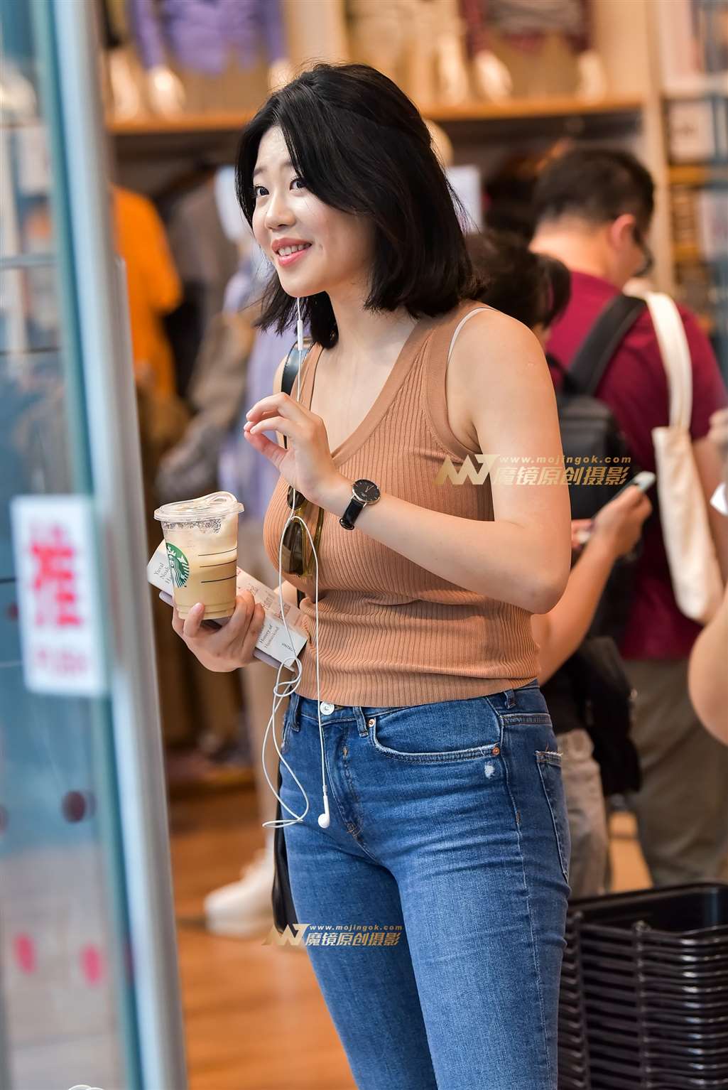 图片[4]-【赛德克赛帖】 靓丽的紧牛美女 有着甜美酒窝笑容-流行馆