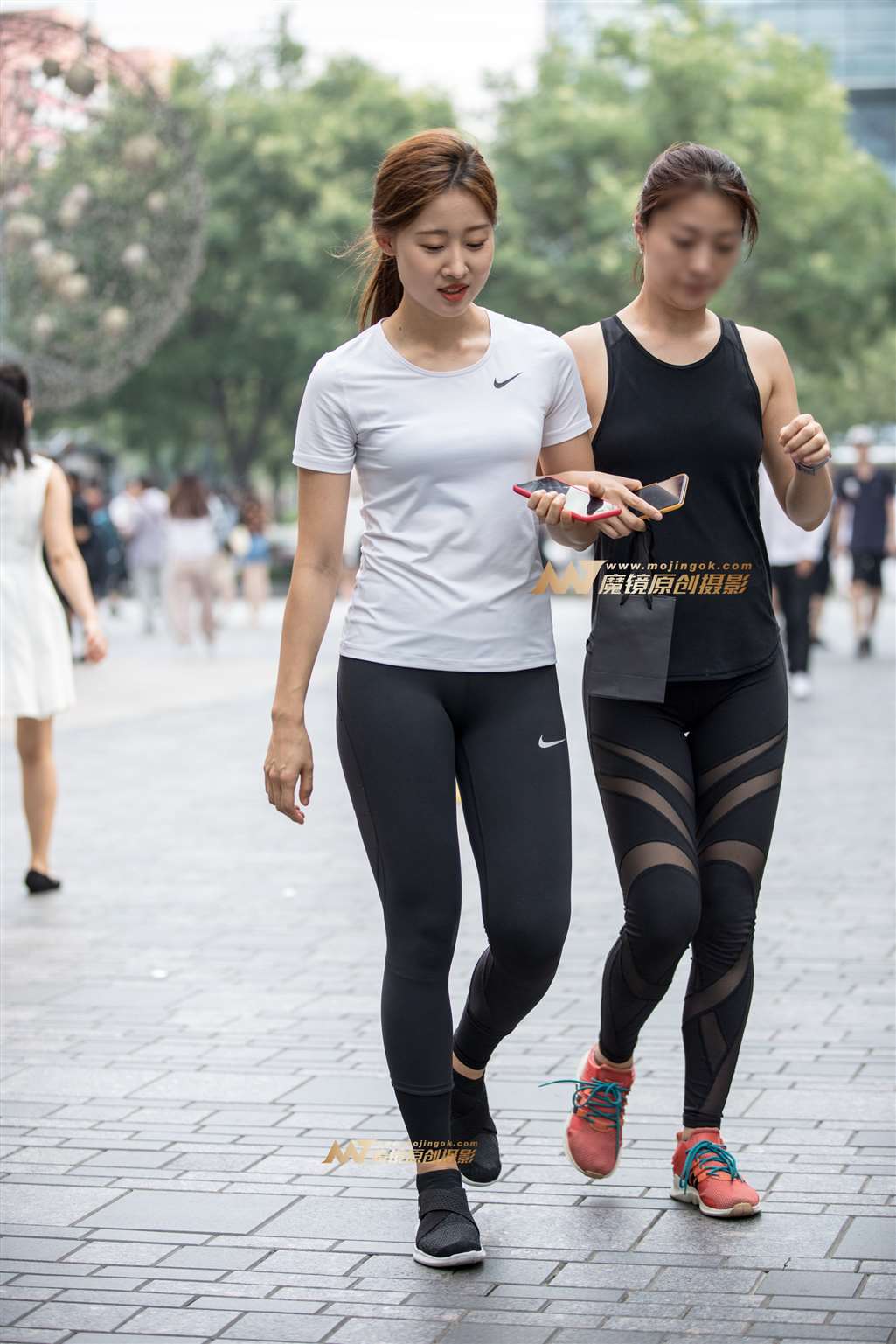 【视觉冲击赛帖】健美裤美眉-流行馆