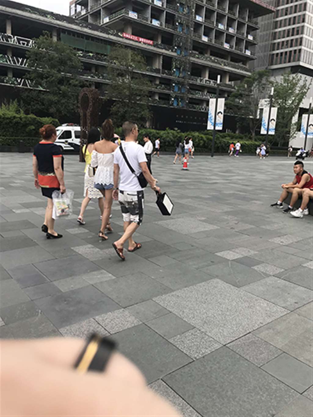 图片[3]-【辉辉赛贴】大长腿短发辣妈-流行馆